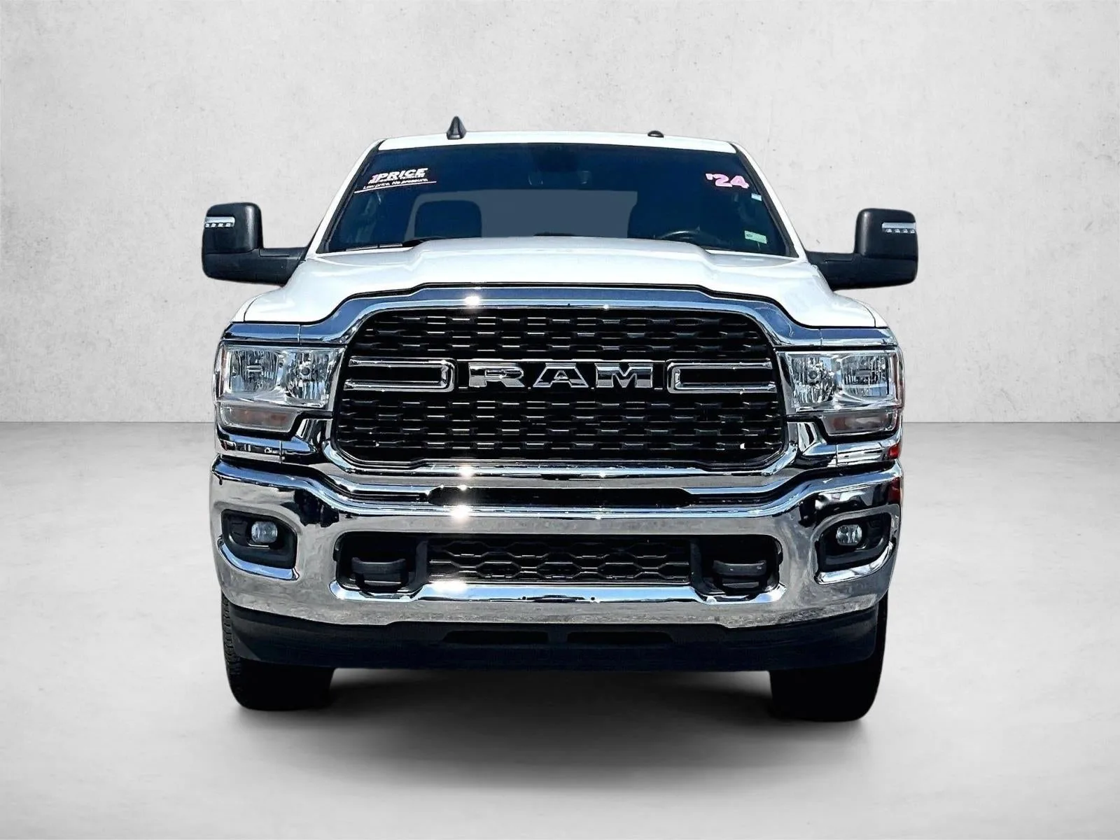 2024 RAM 2500 Big Horn Crew Cab 4x4 6'4" Box photo 3