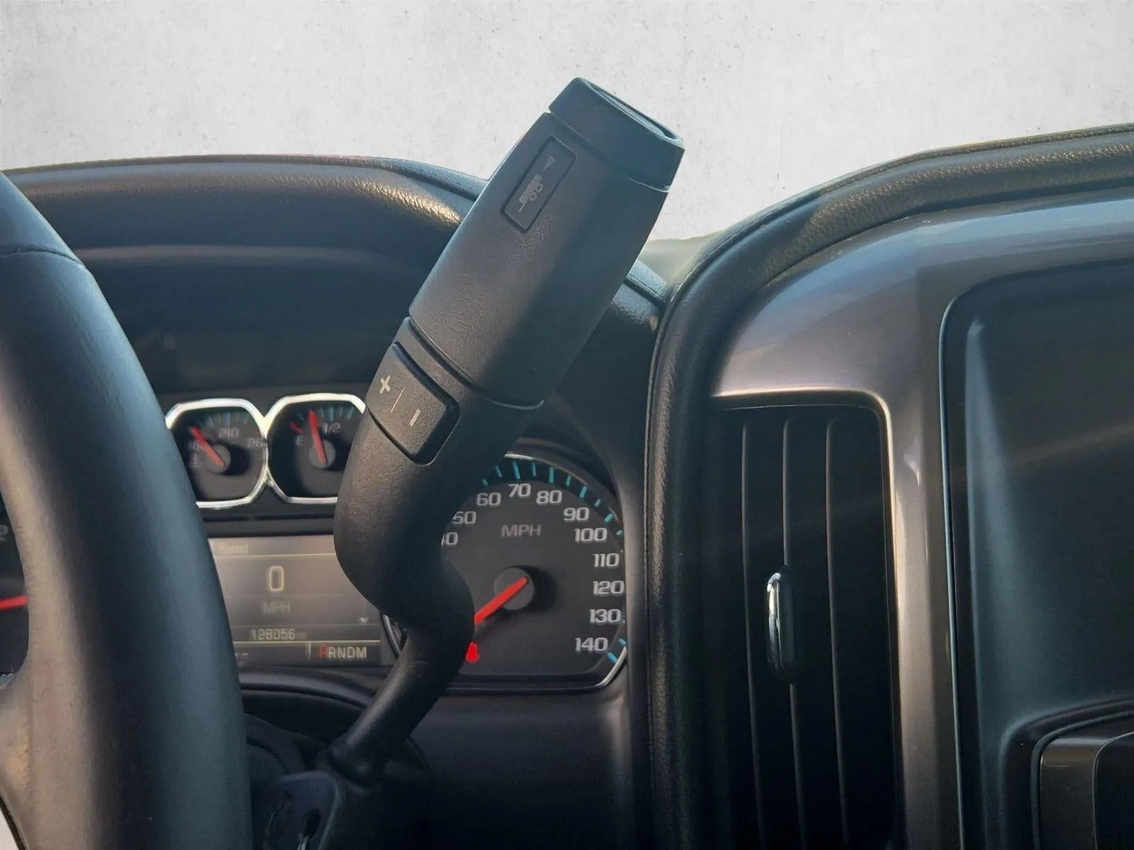 2015 Chevrolet Silverado 1500 LTZ photo 11