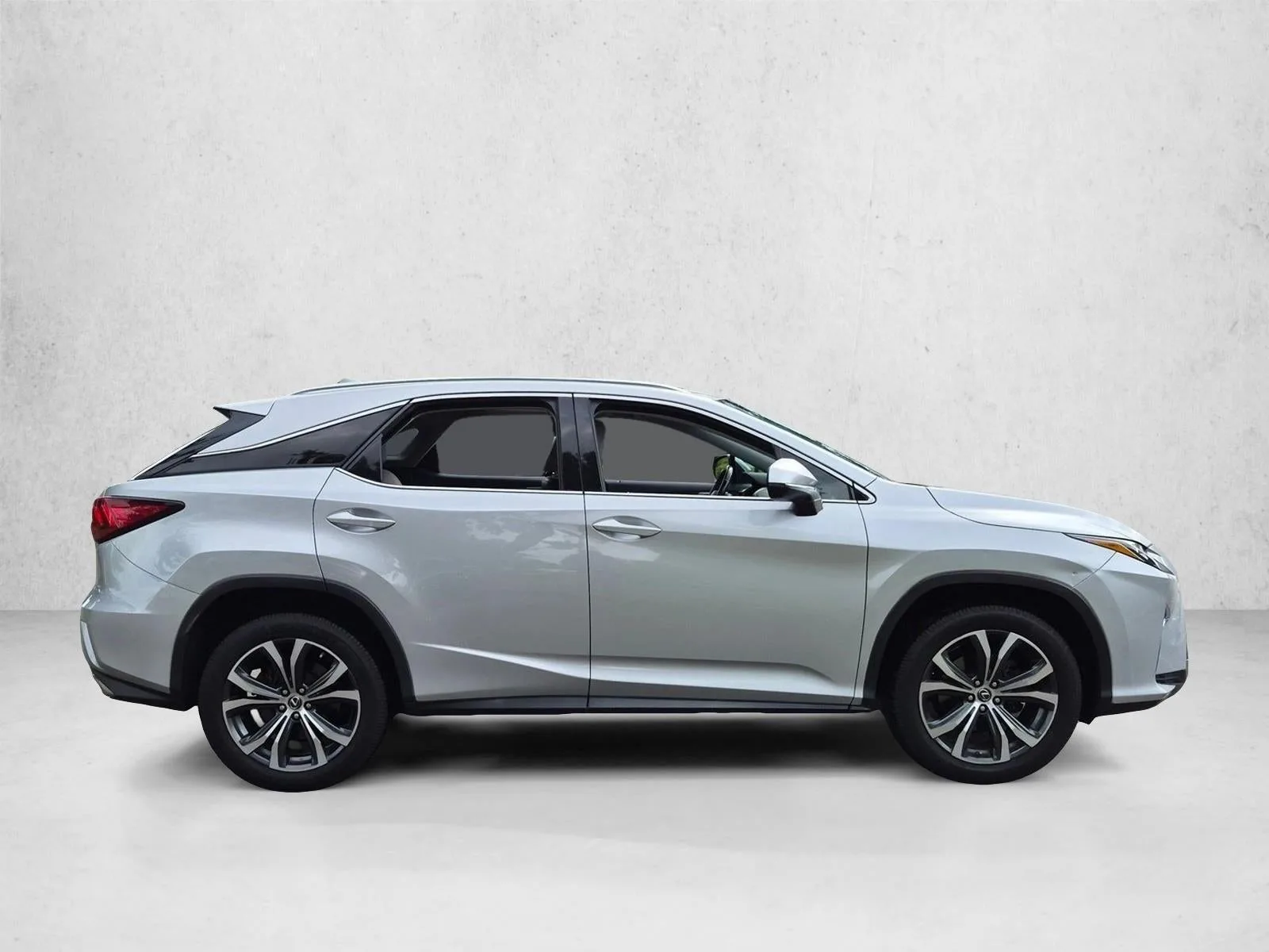 2019 Lexus RX 350 FWD photo 3
