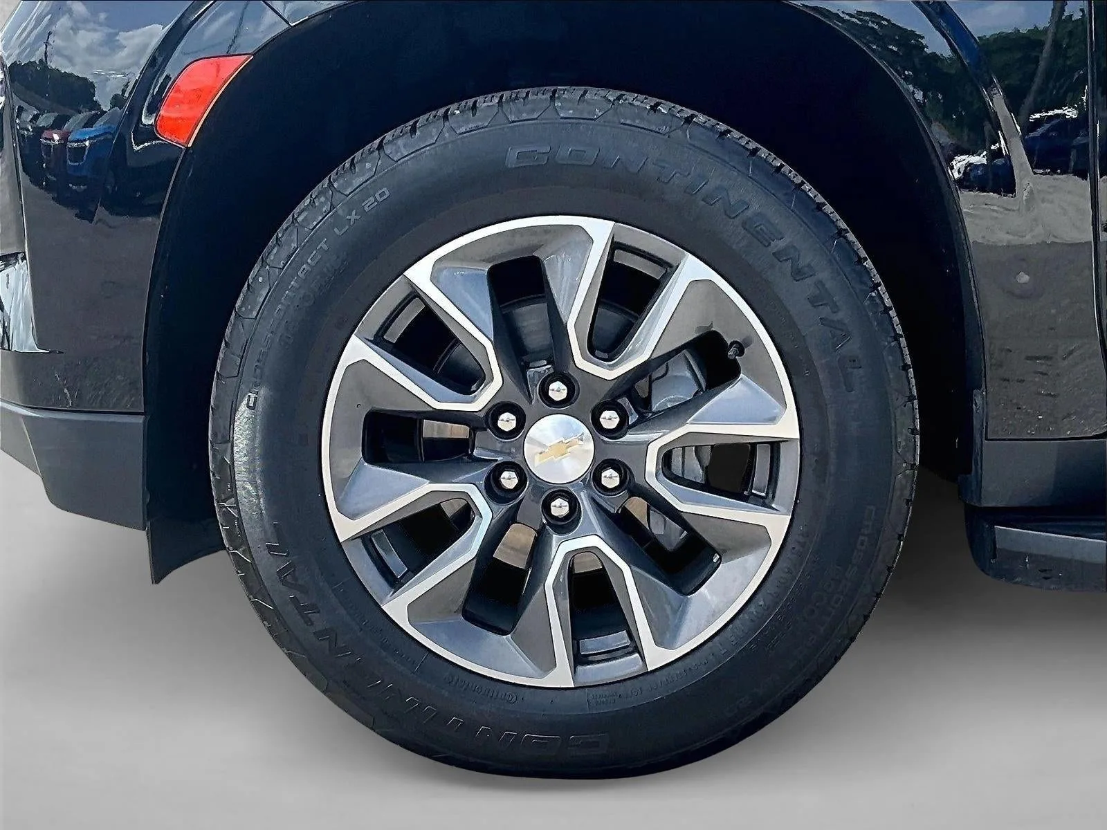 2021 Chevrolet Tahoe LT photo 10