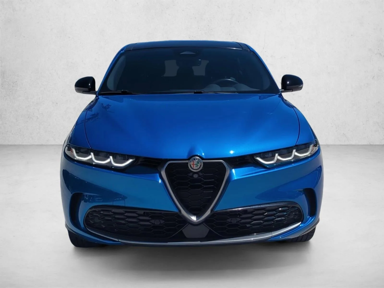 2024 Alfa Romeo Tonale Ti EAWD photo 2