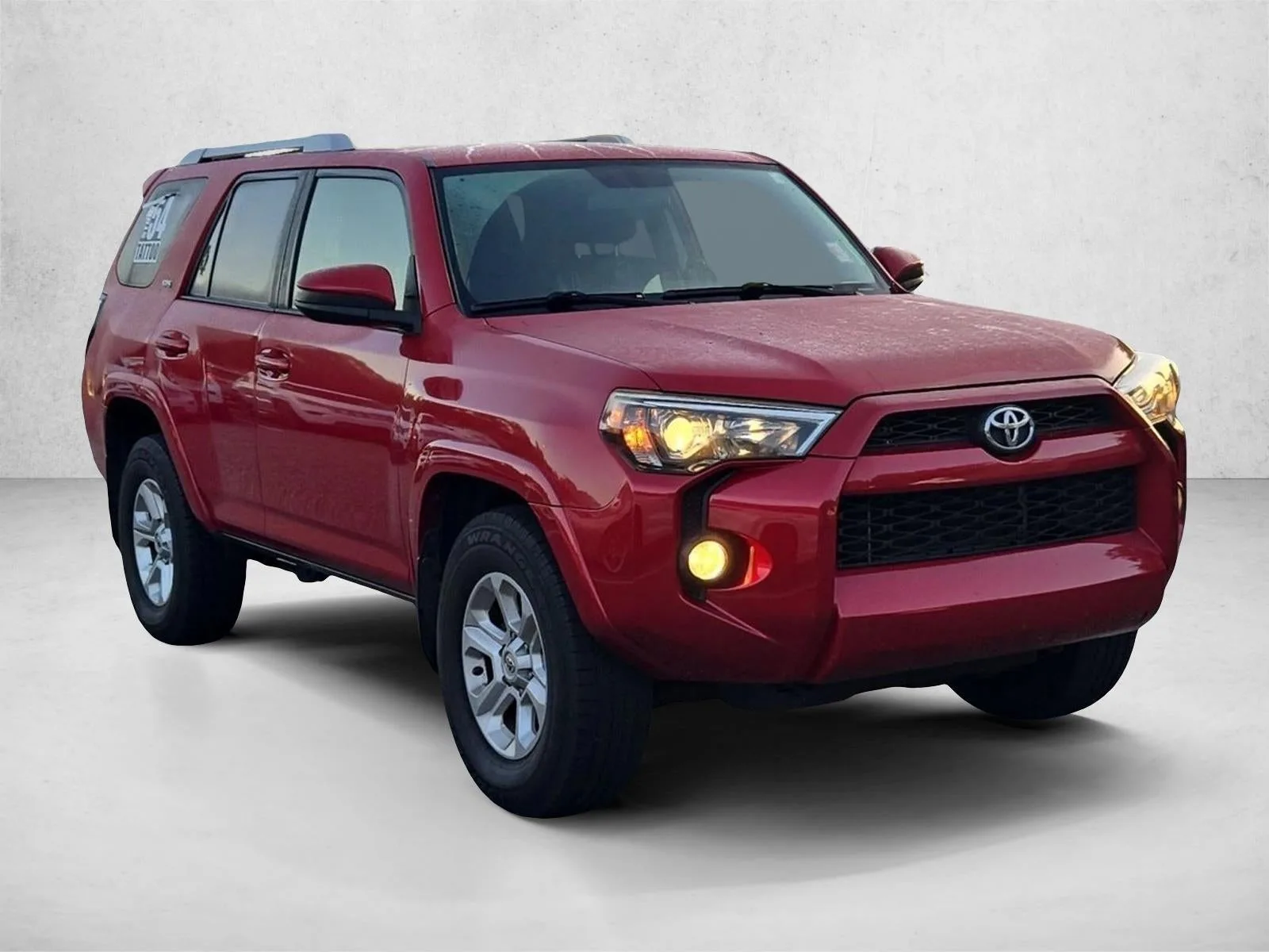 2017 Toyota 4Runner SR5 2WD (Natl) photo 3