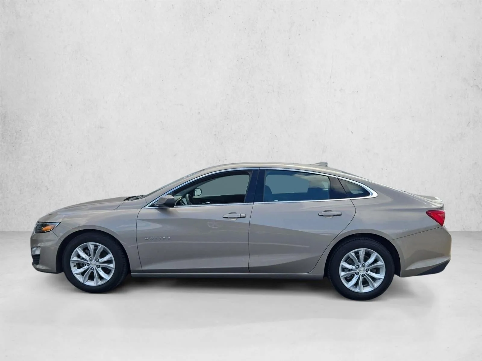 2024 Chevrolet Malibu 1LT photo 9