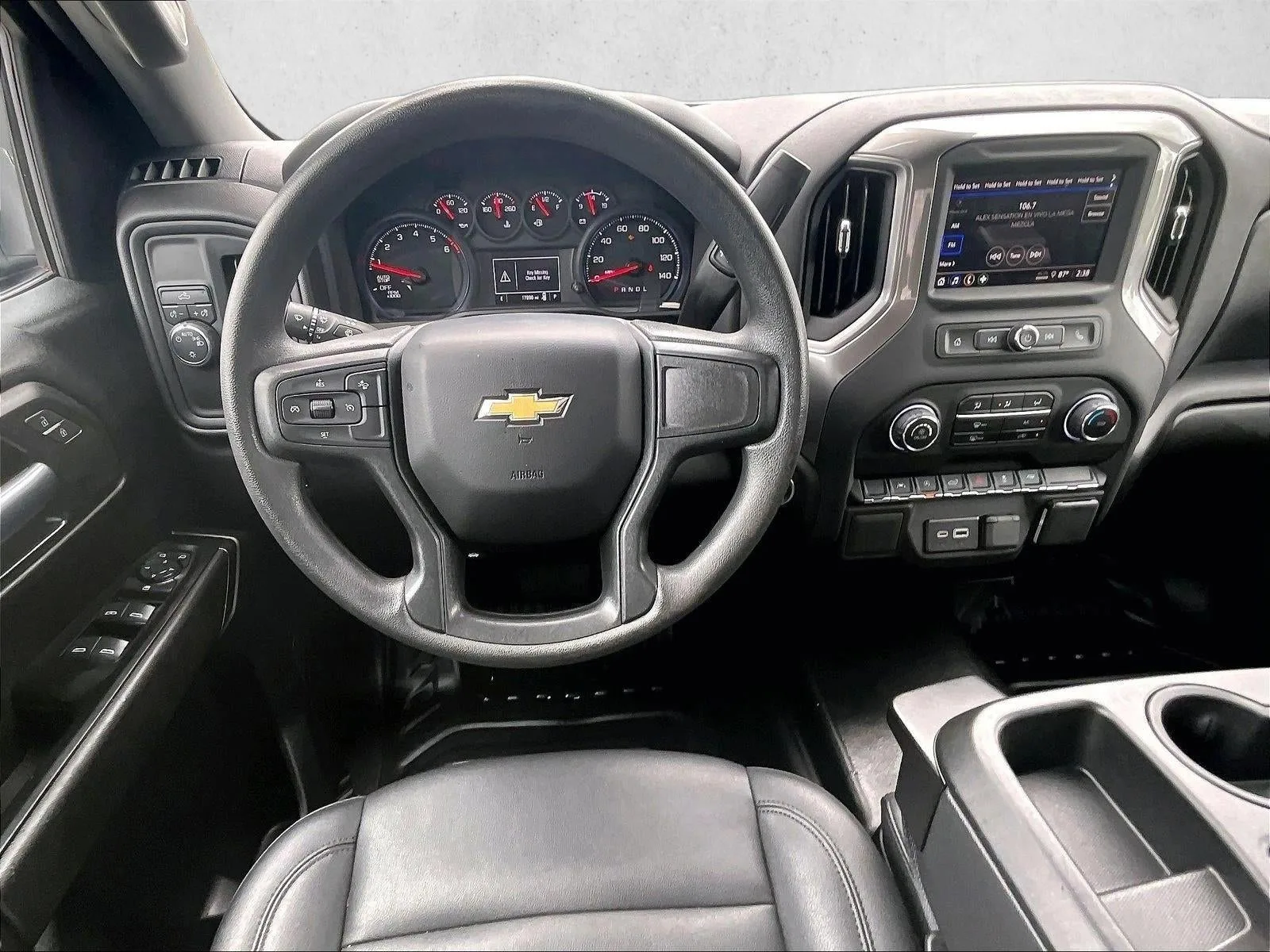 2025 Chevrolet Silverado 1500 WT photo 7