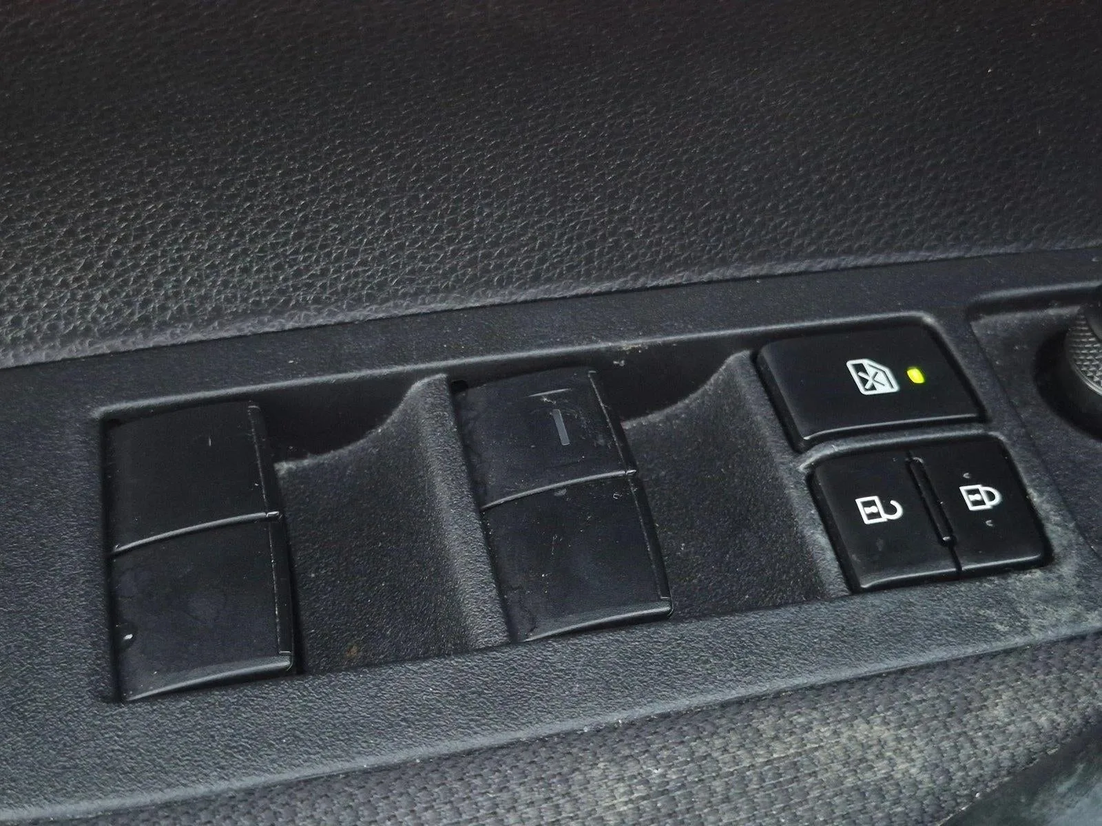2021 Toyota Corolla LE CVT (Natl) photo 9