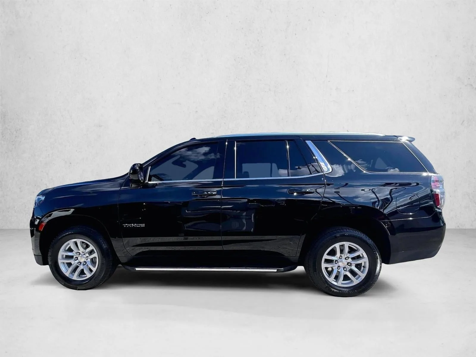 2024 Chevrolet Tahoe LT photo 6