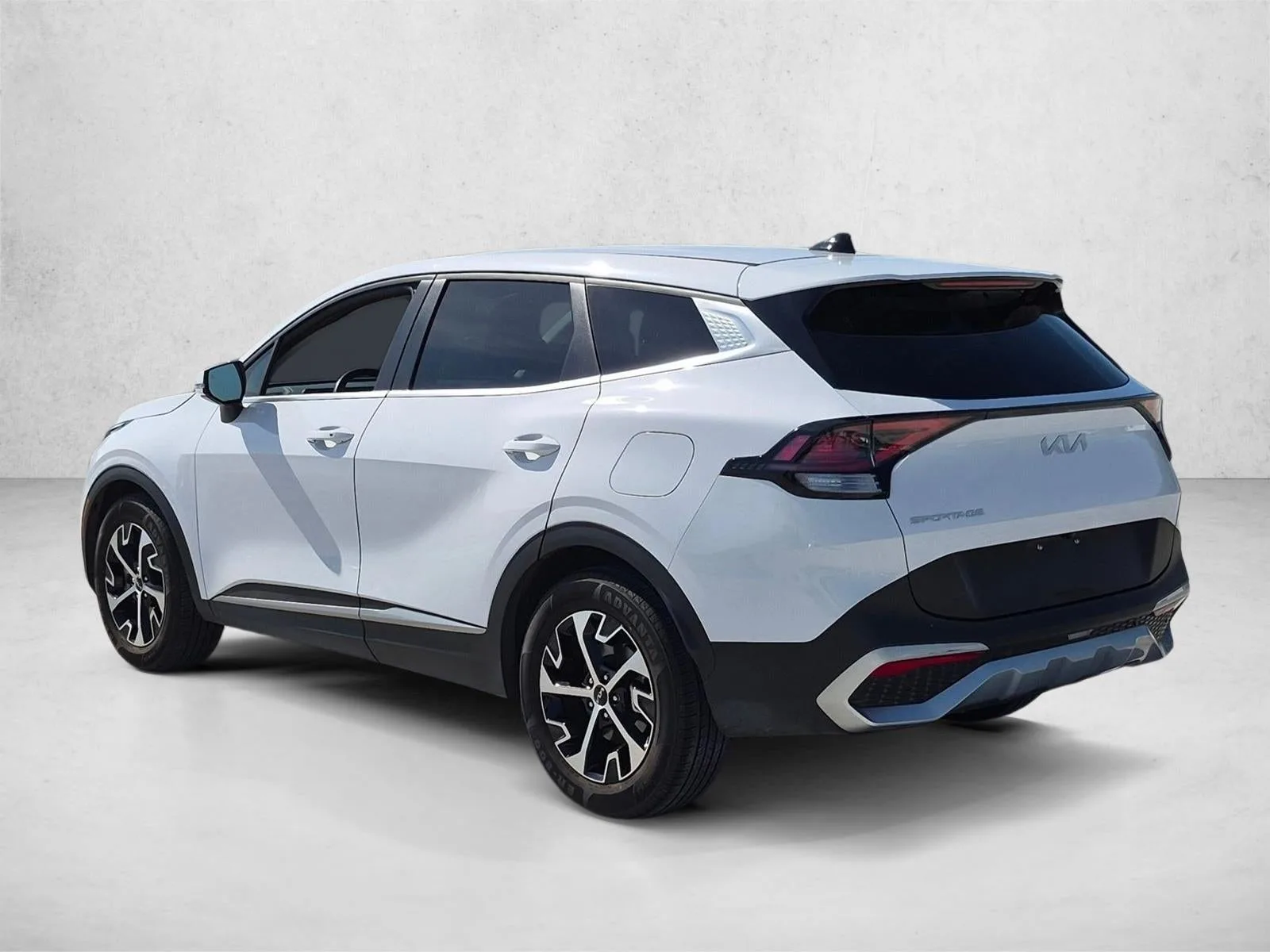 2024 Kia Sportage EX FWD photo 7