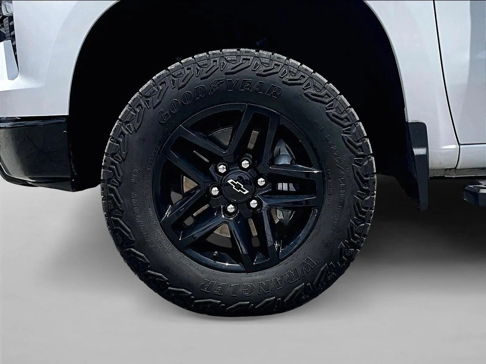 2024 Chevrolet Silverado 1500 LT Trail Boss photo 10
