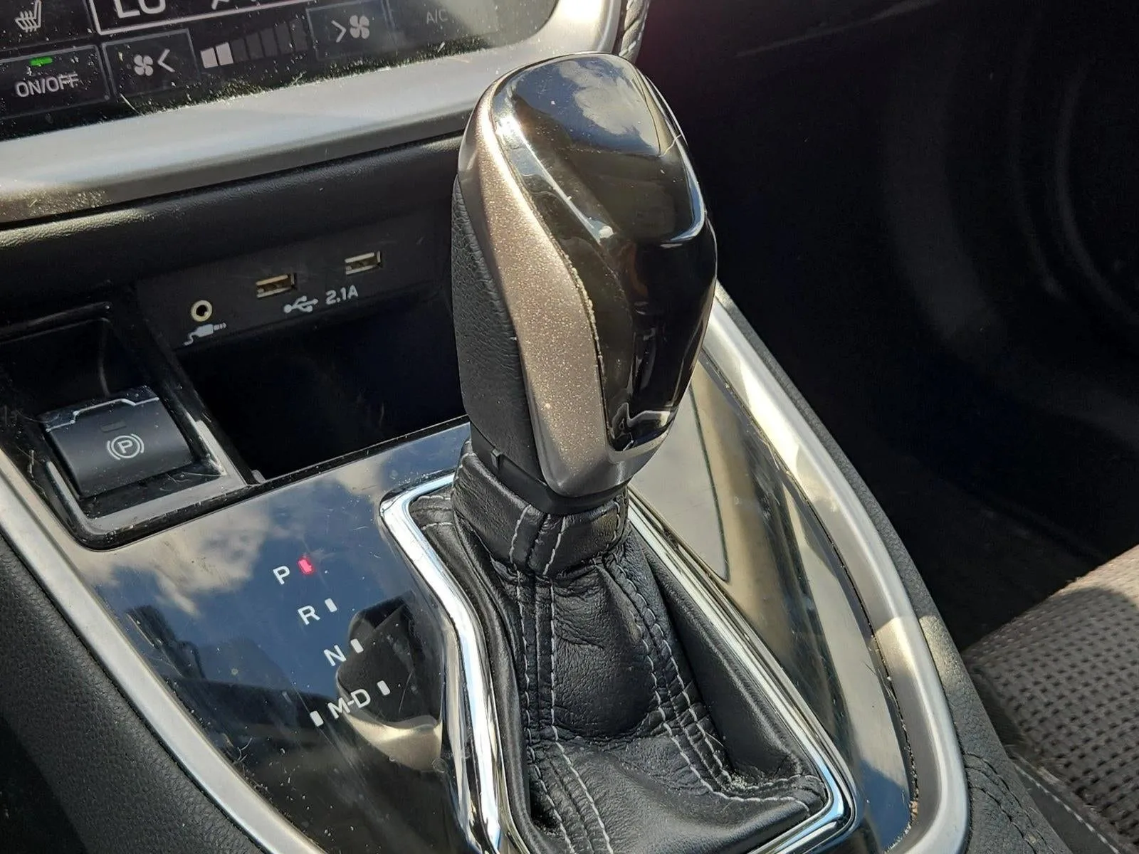 2021 Subaru Outback Premium CVT photo 9