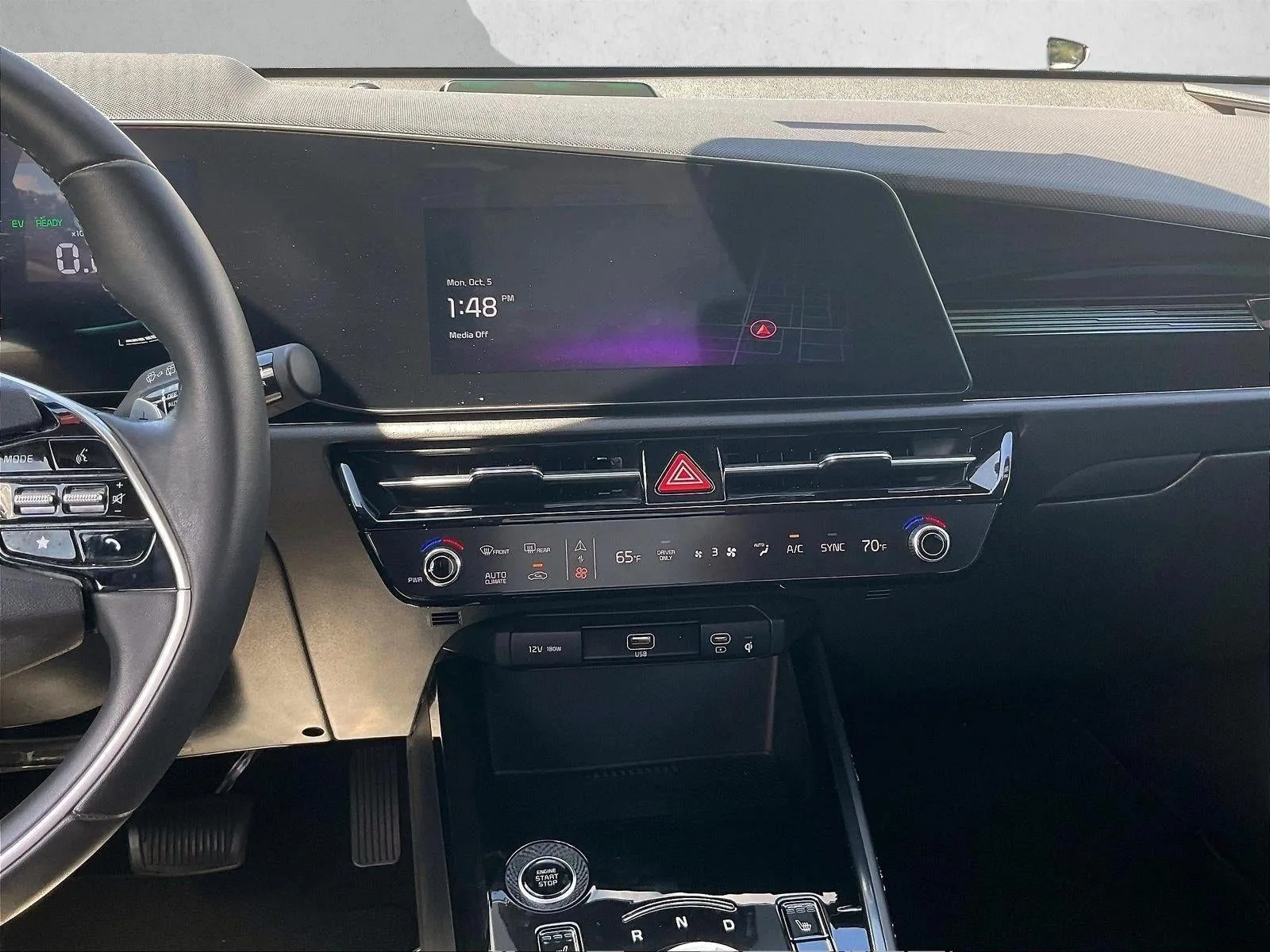 2023 Kia Niro Plug-In Hybrid EX photo 8