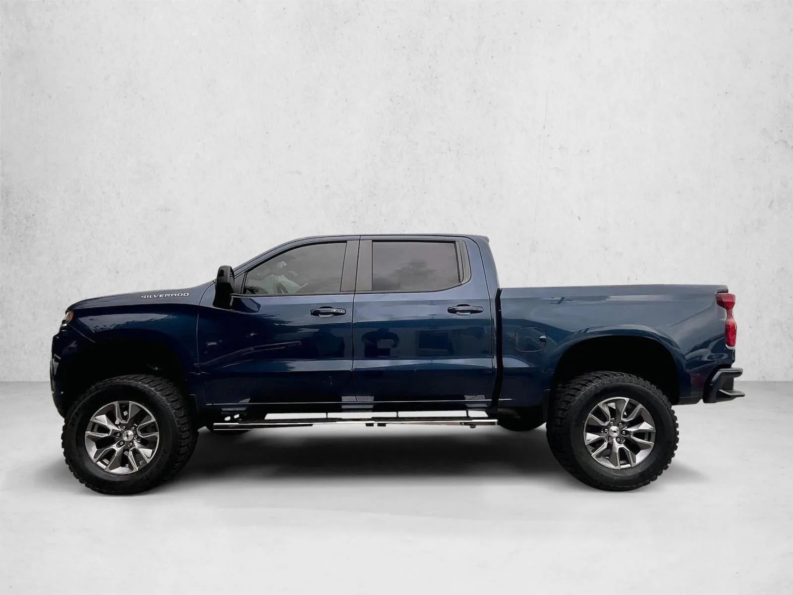 2021 Chevrolet Silverado 1500 RST photo 6
