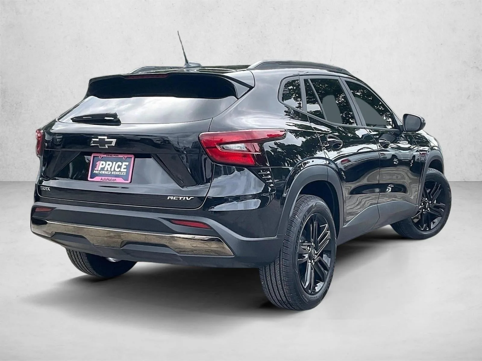 2026 Chevrolet Trax ACTIV photo 2