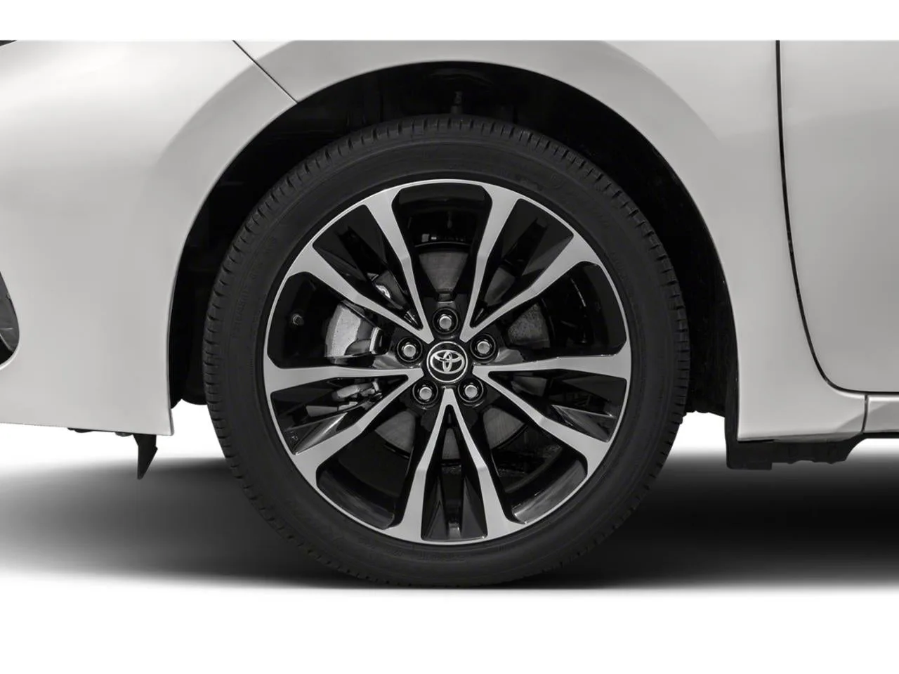 2019 Toyota Corolla L CVT (Natl) photo 10