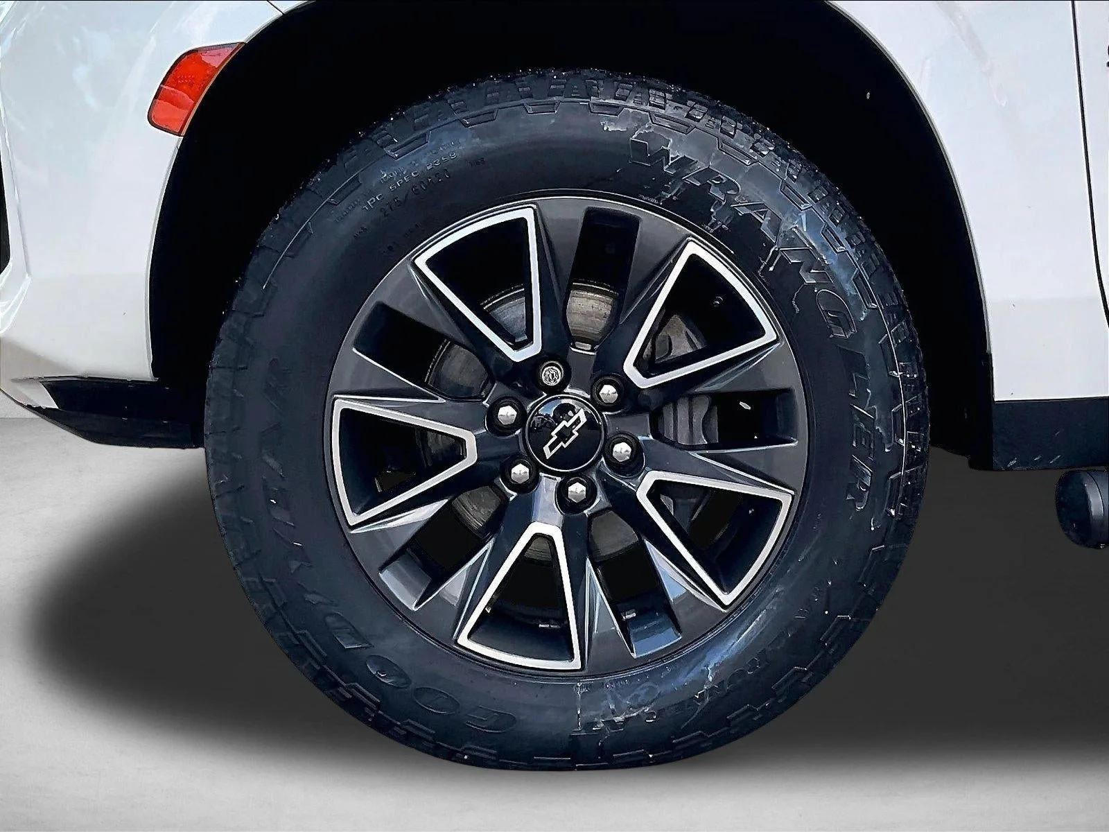 2021 Chevrolet Suburban Z71 photo 10