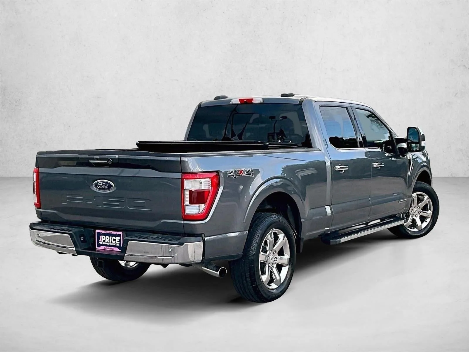 2021 Ford F-150 LARIAT photo 2