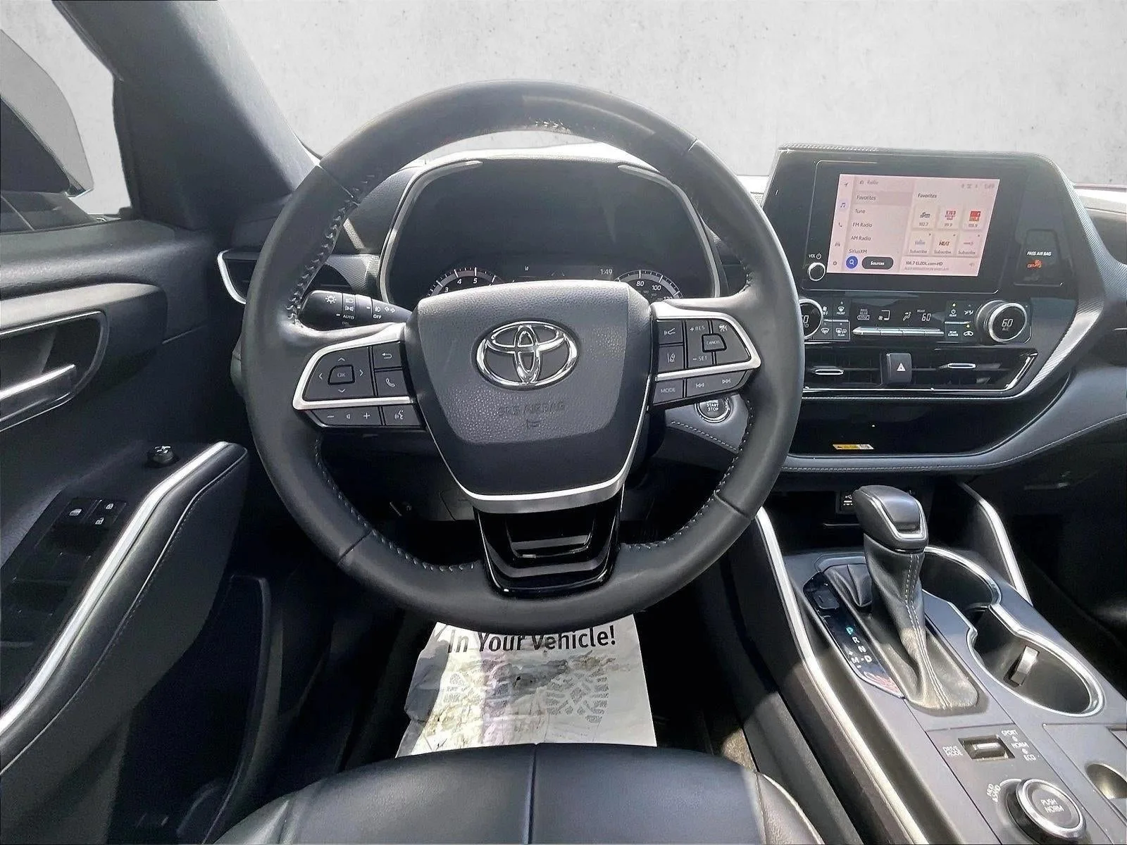 2023 Toyota Highlander XSE photo 7