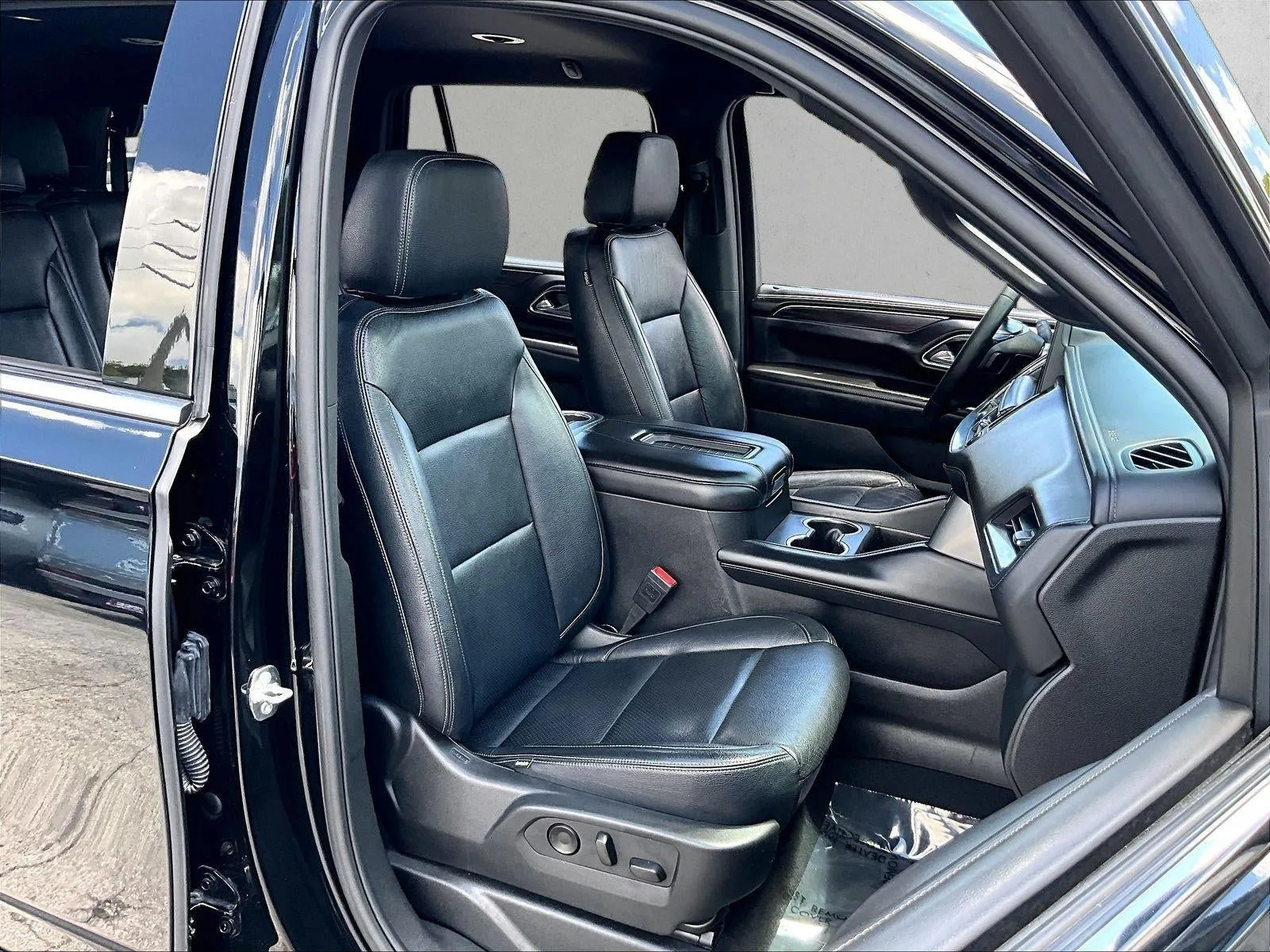 2024 Chevrolet Tahoe LS photo 9
