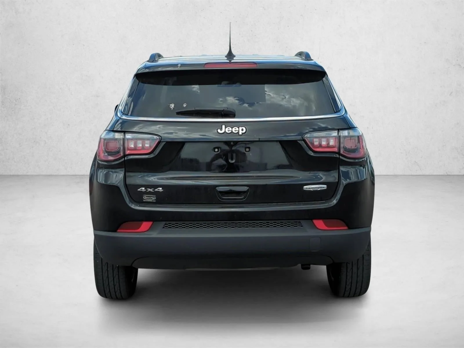2022 Jeep Compass Latitude 4x4 photo 6