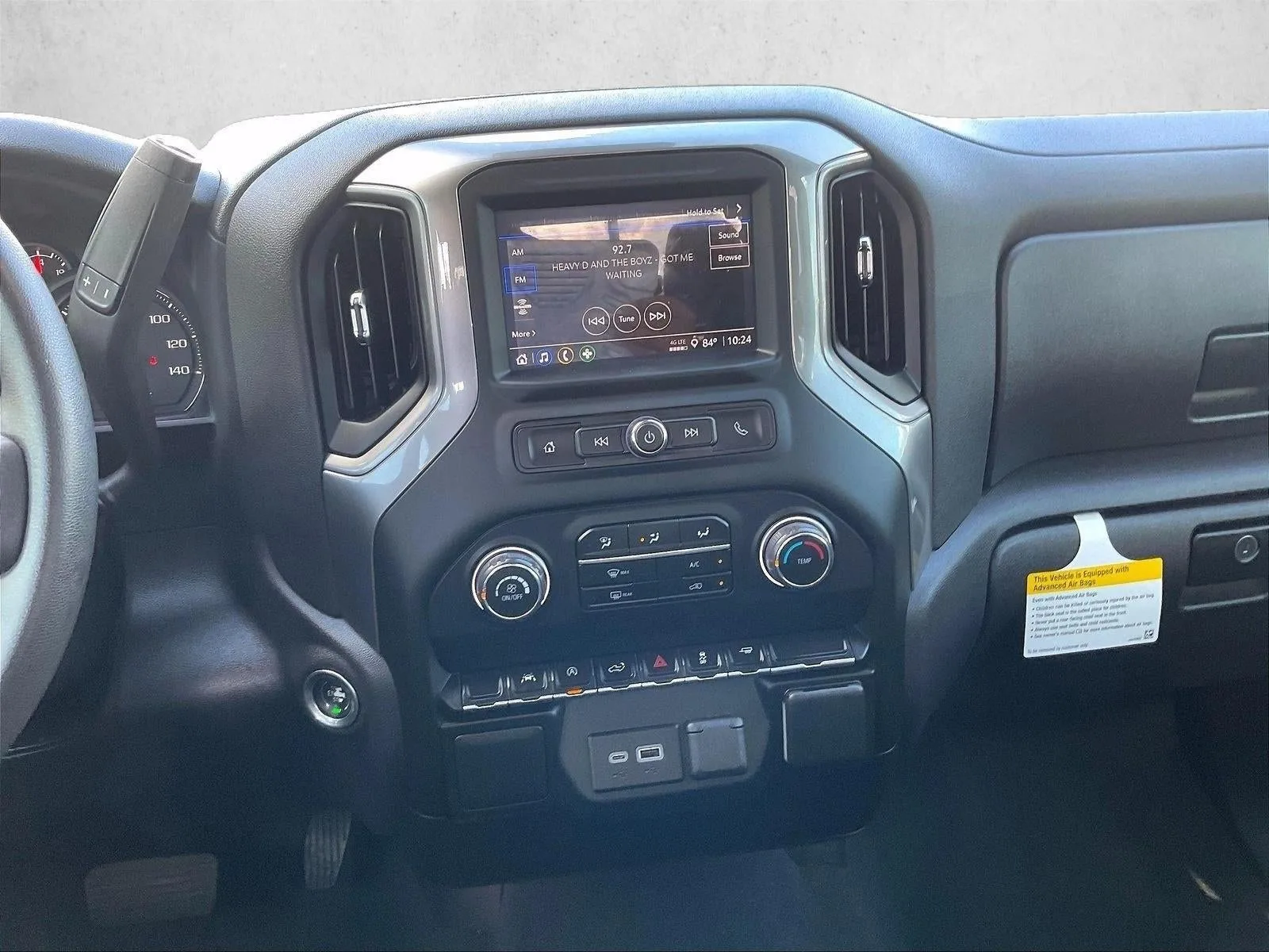 2024 Chevrolet Silverado 1500 Custom photo 8