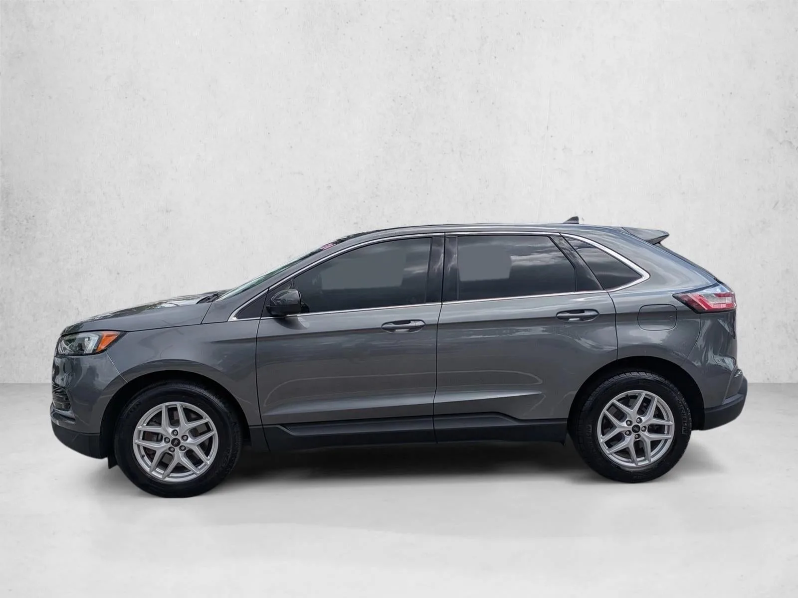 2024 Ford Edge SEL AWD photo 9