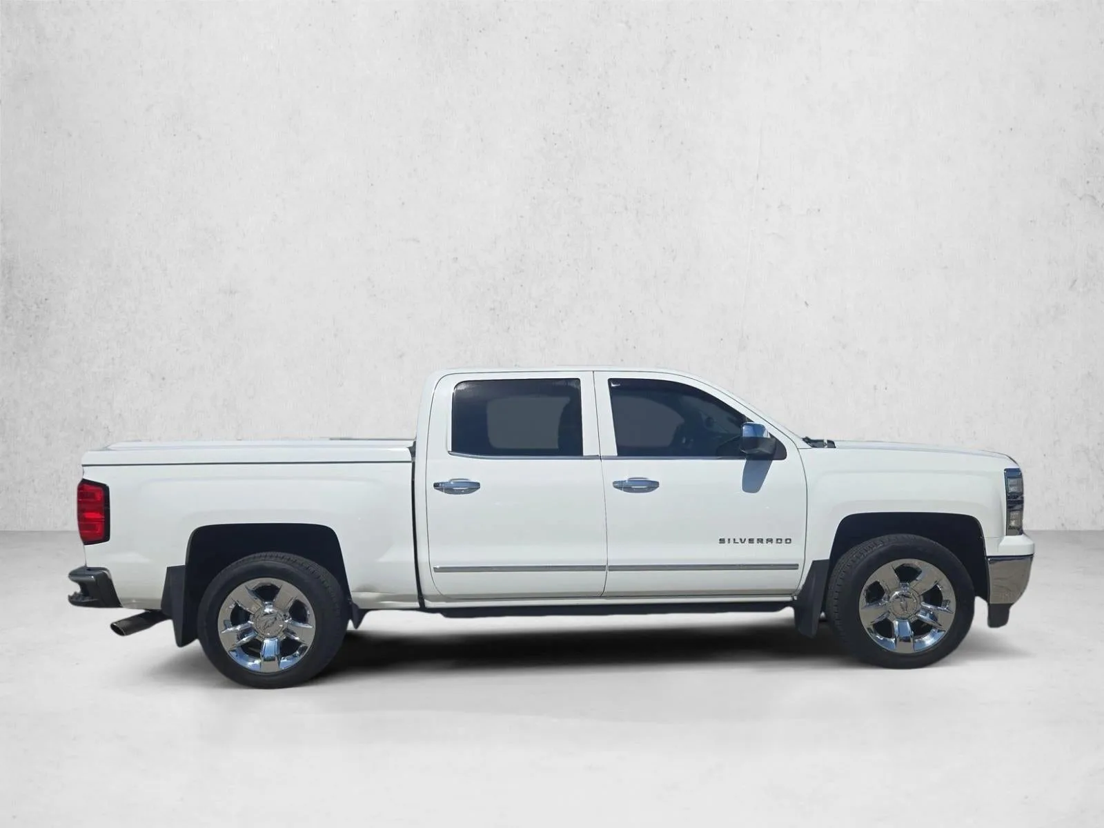 2015 Chevrolet Silverado 1500 LTZ photo 4
