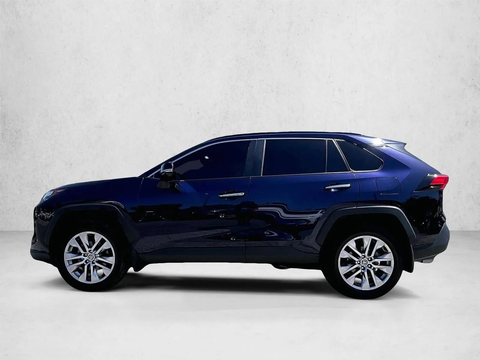 2025 Toyota RAV4 Limited photo 6