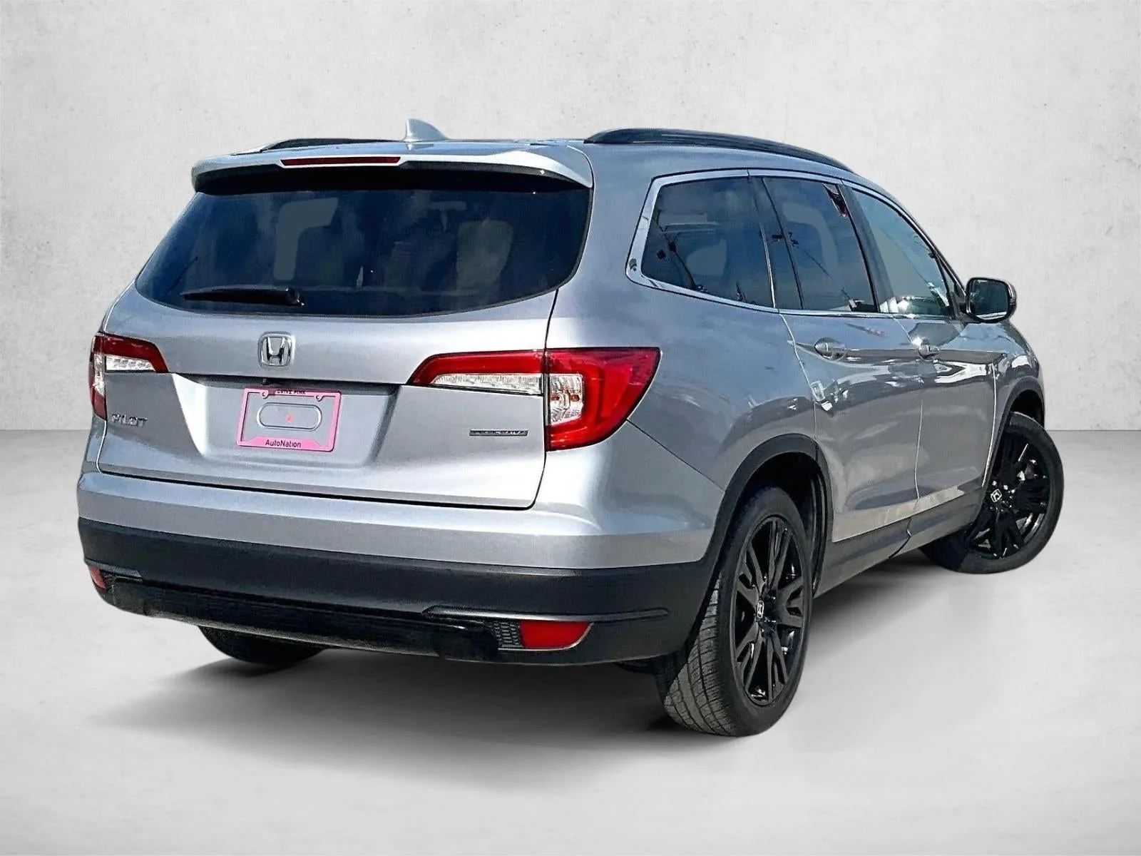 2022 Honda Pilot Special Edition photo 2