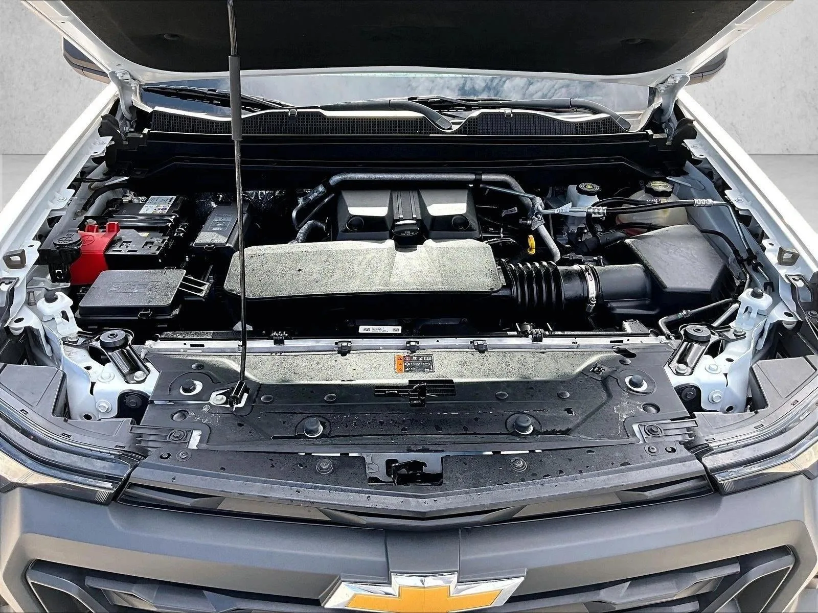2025 Chevrolet Colorado WT/LT photo 11