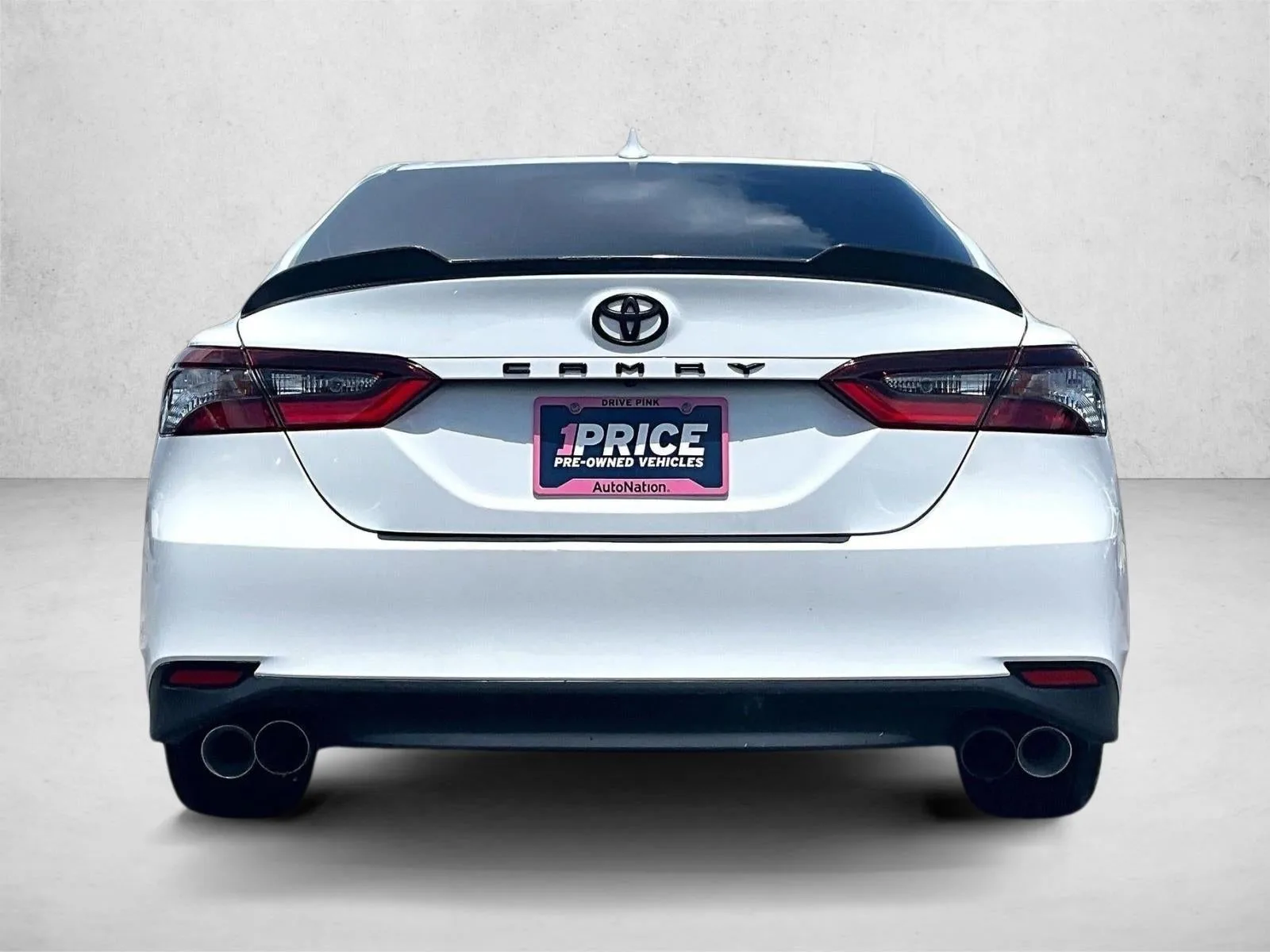 2022 Toyota Camry LE photo 4