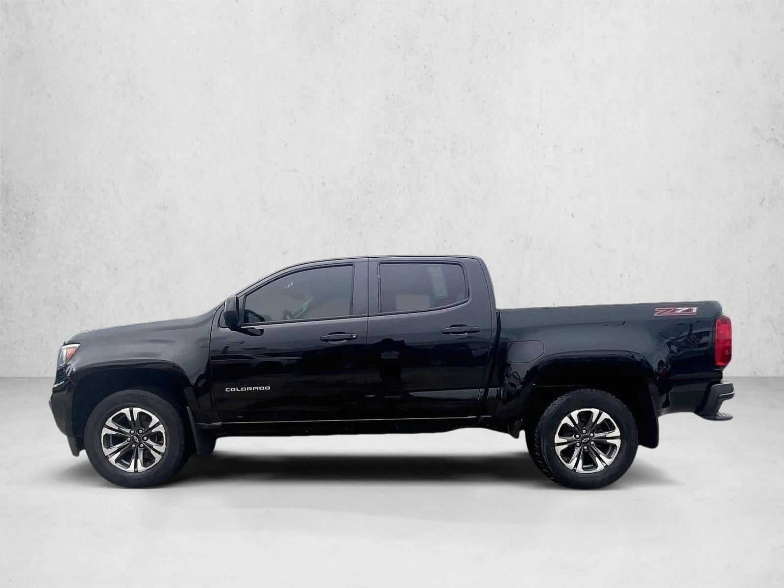 2022 Chevrolet Colorado 2WD Z71 photo 6