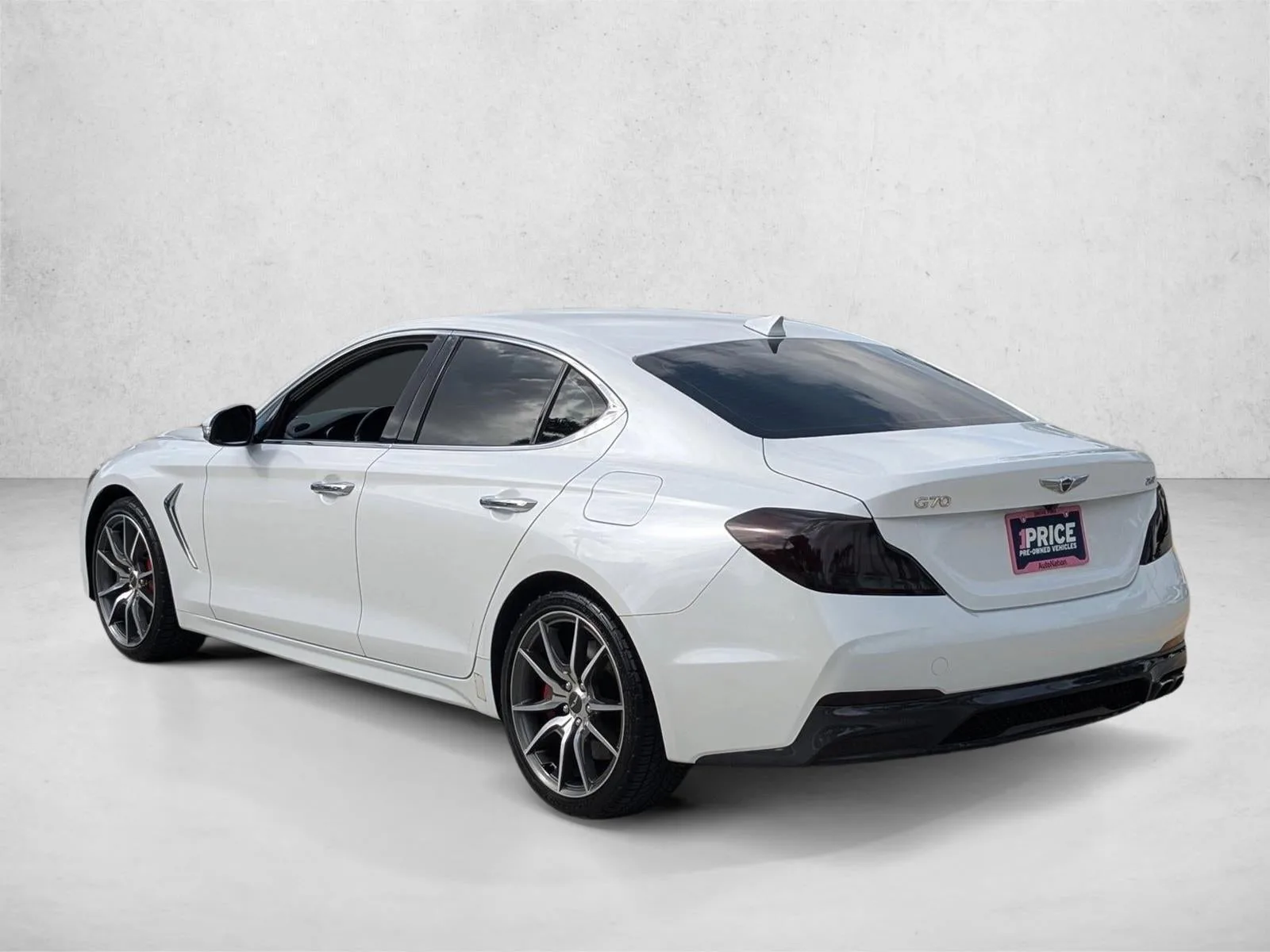 2020 Genesis G70 2.0T Sport RWD photo 8