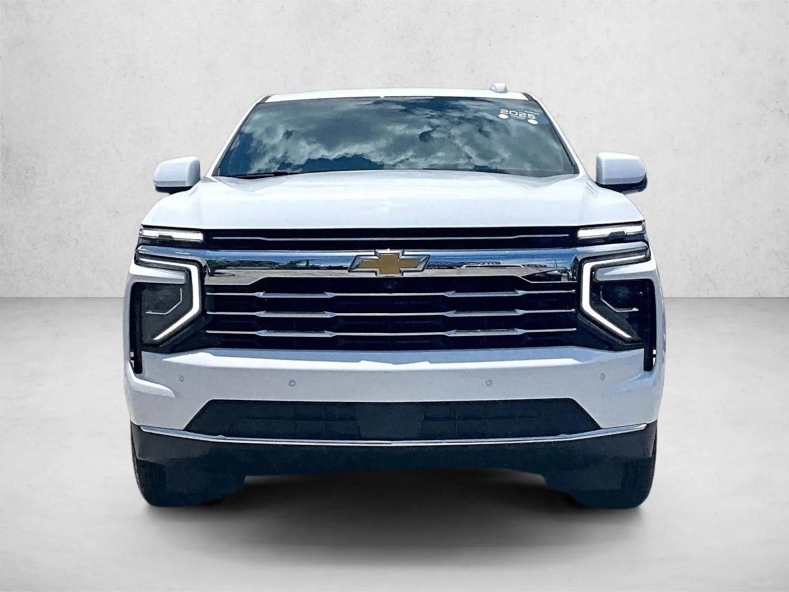 2025 Chevrolet Tahoe LT photo 3