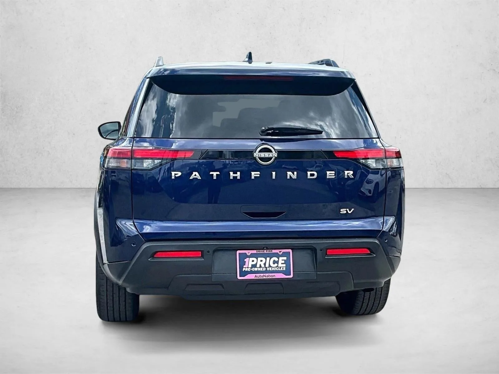 2022 Nissan Pathfinder SV 2WD photo 4