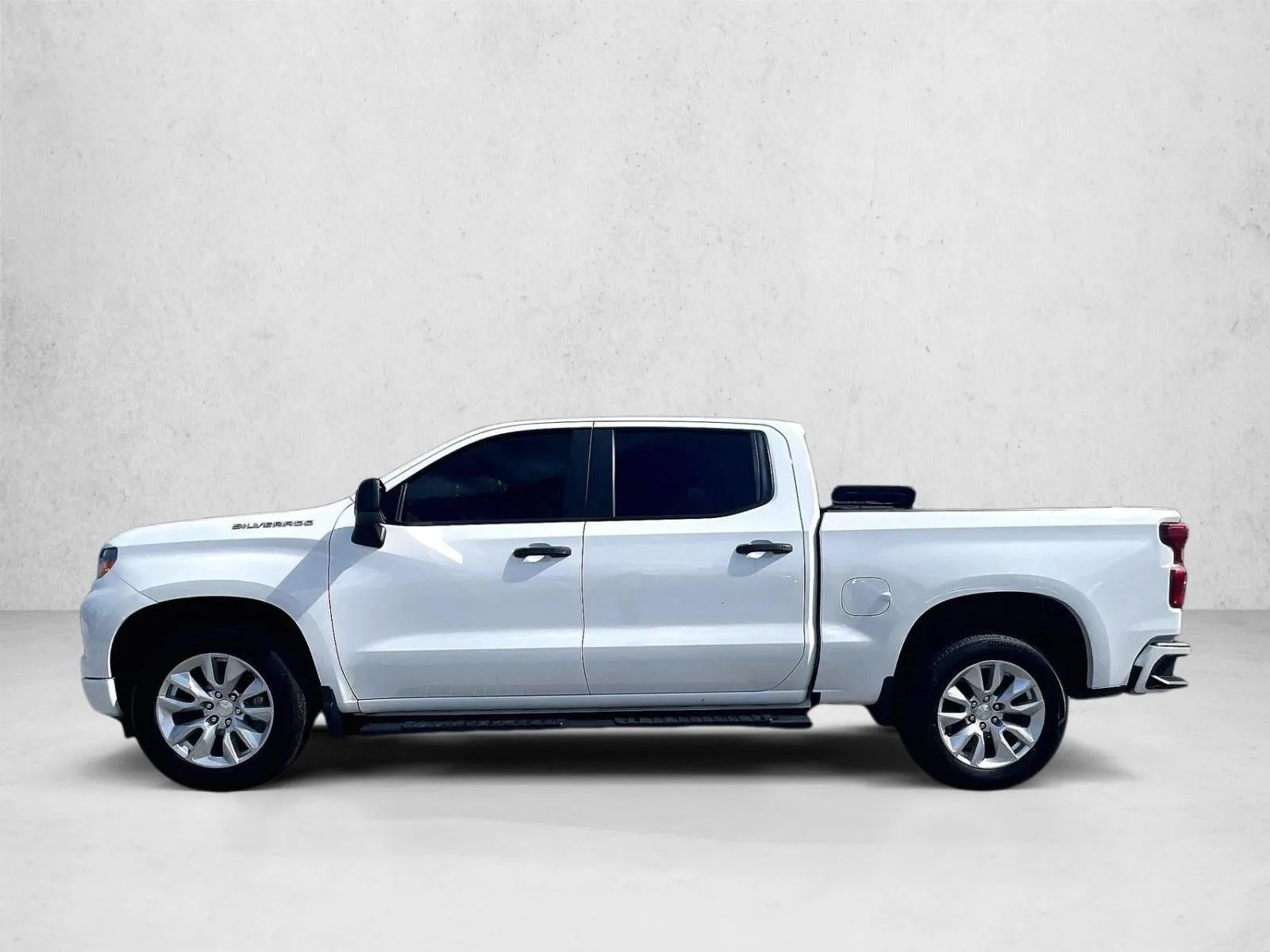 2022 Chevrolet Silverado 1500 Custom photo 6