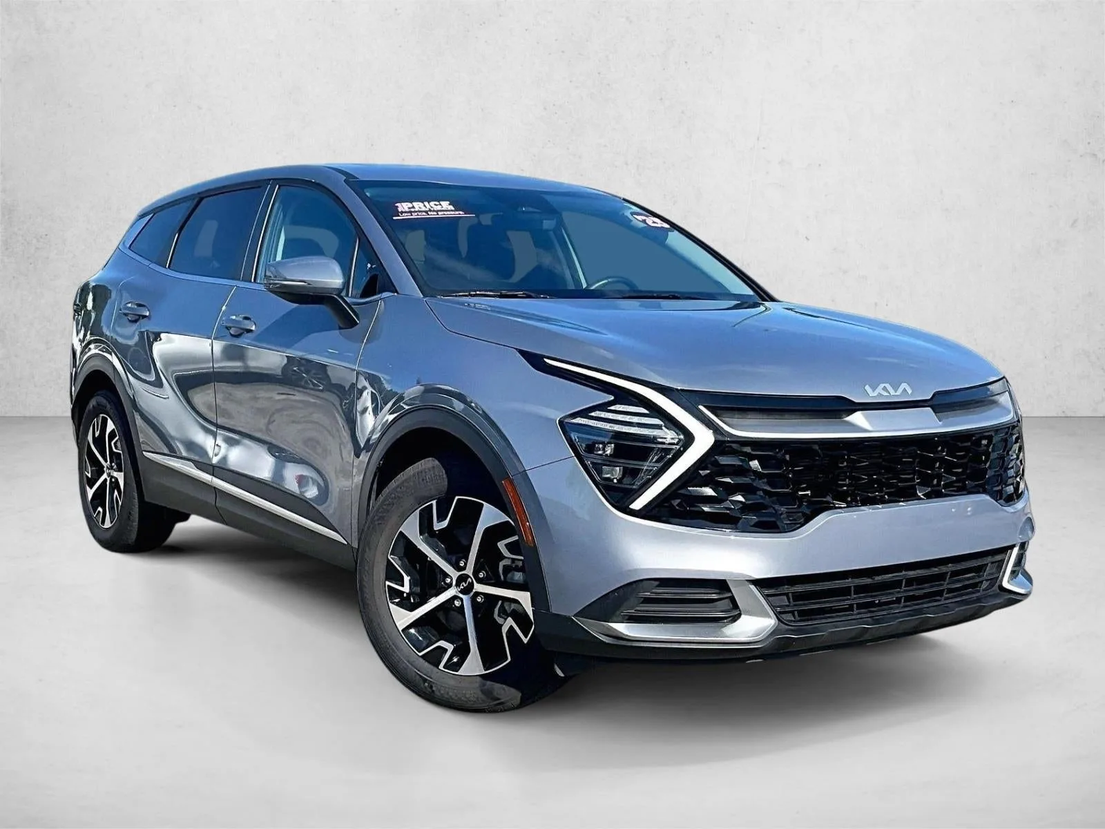 2025 Kia Sportage EX photo 12