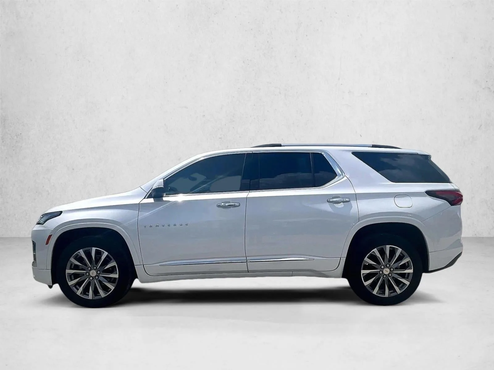 2023 Chevrolet Traverse Premier photo 6