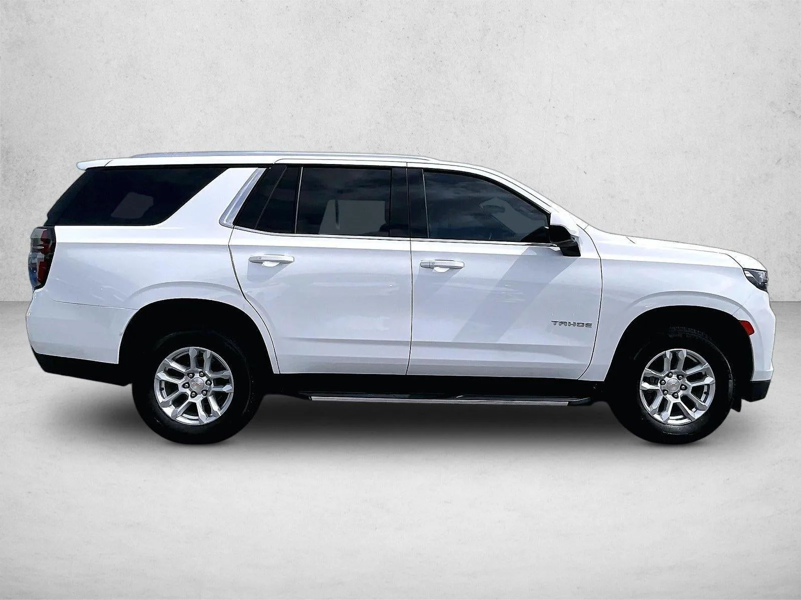 2021 Chevrolet Tahoe LS photo 5