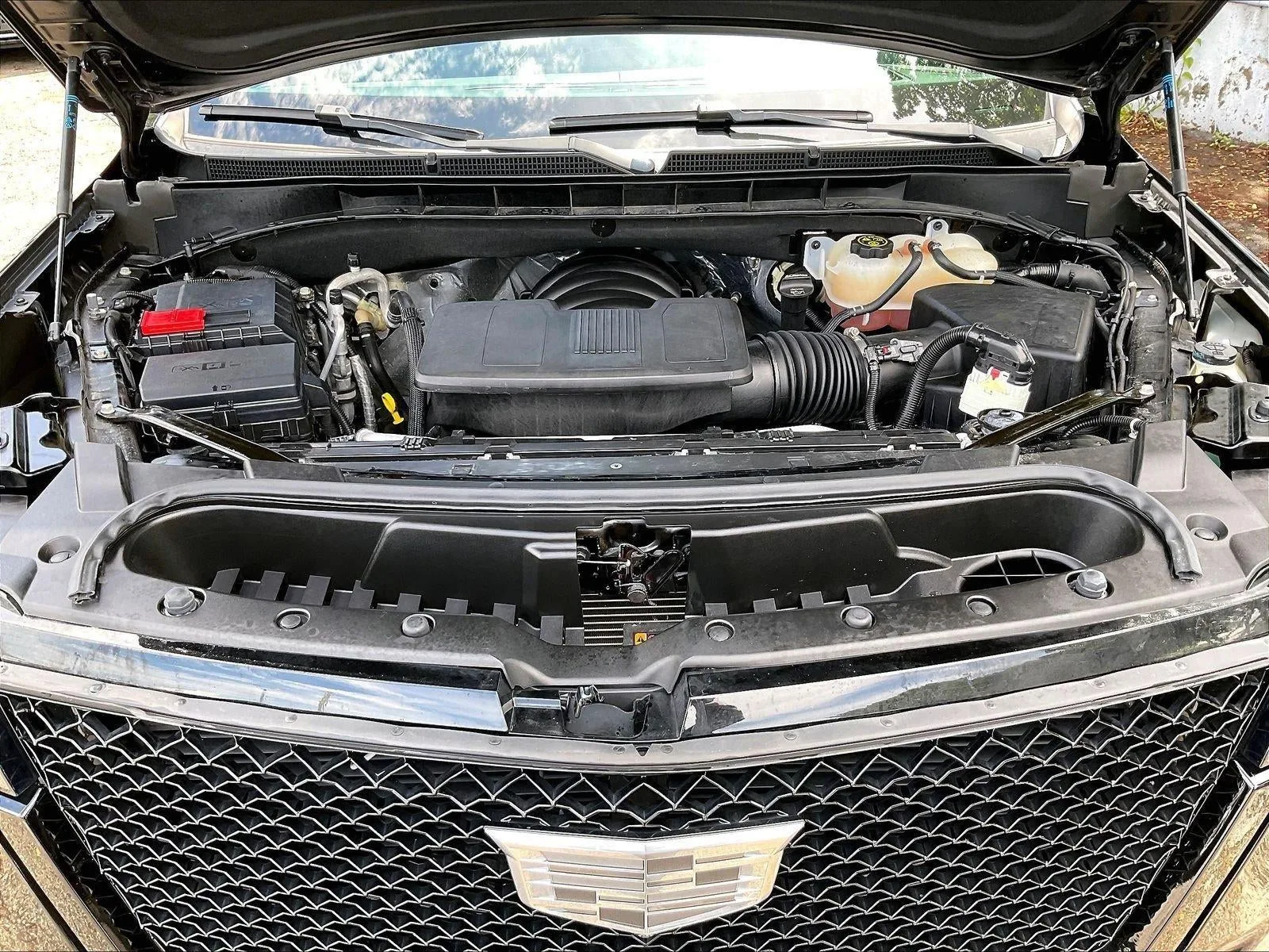 2023 Cadillac Escalade ESV 4WD Sport Platinum photo 11