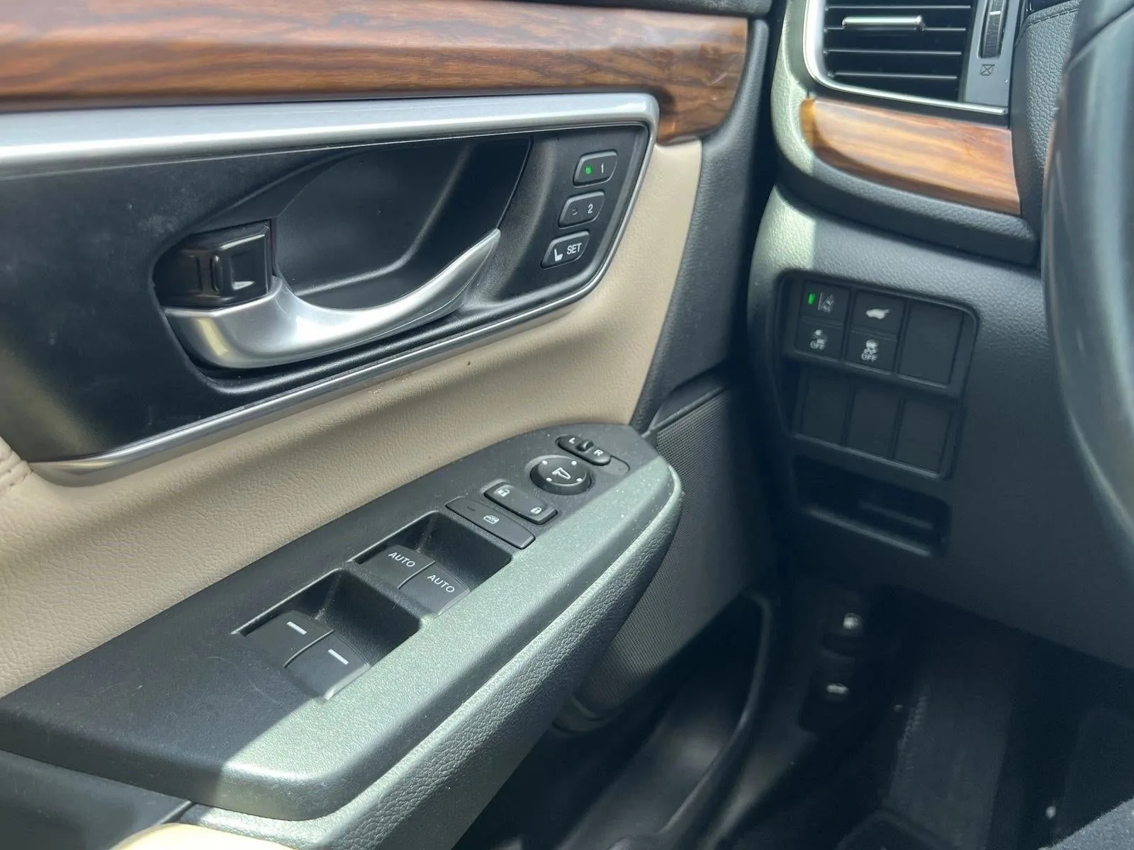 2019 Honda CR-V EX-L 2WD photo 10