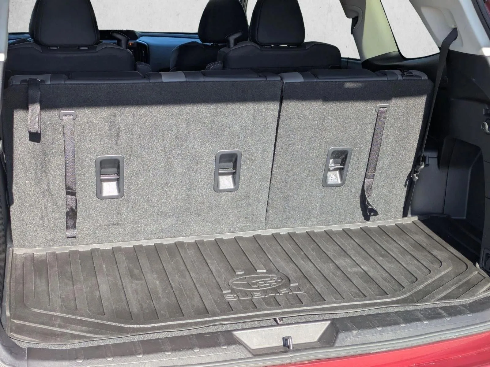2022 Subaru Ascent Onyx Edition 7-Passenger photo 6