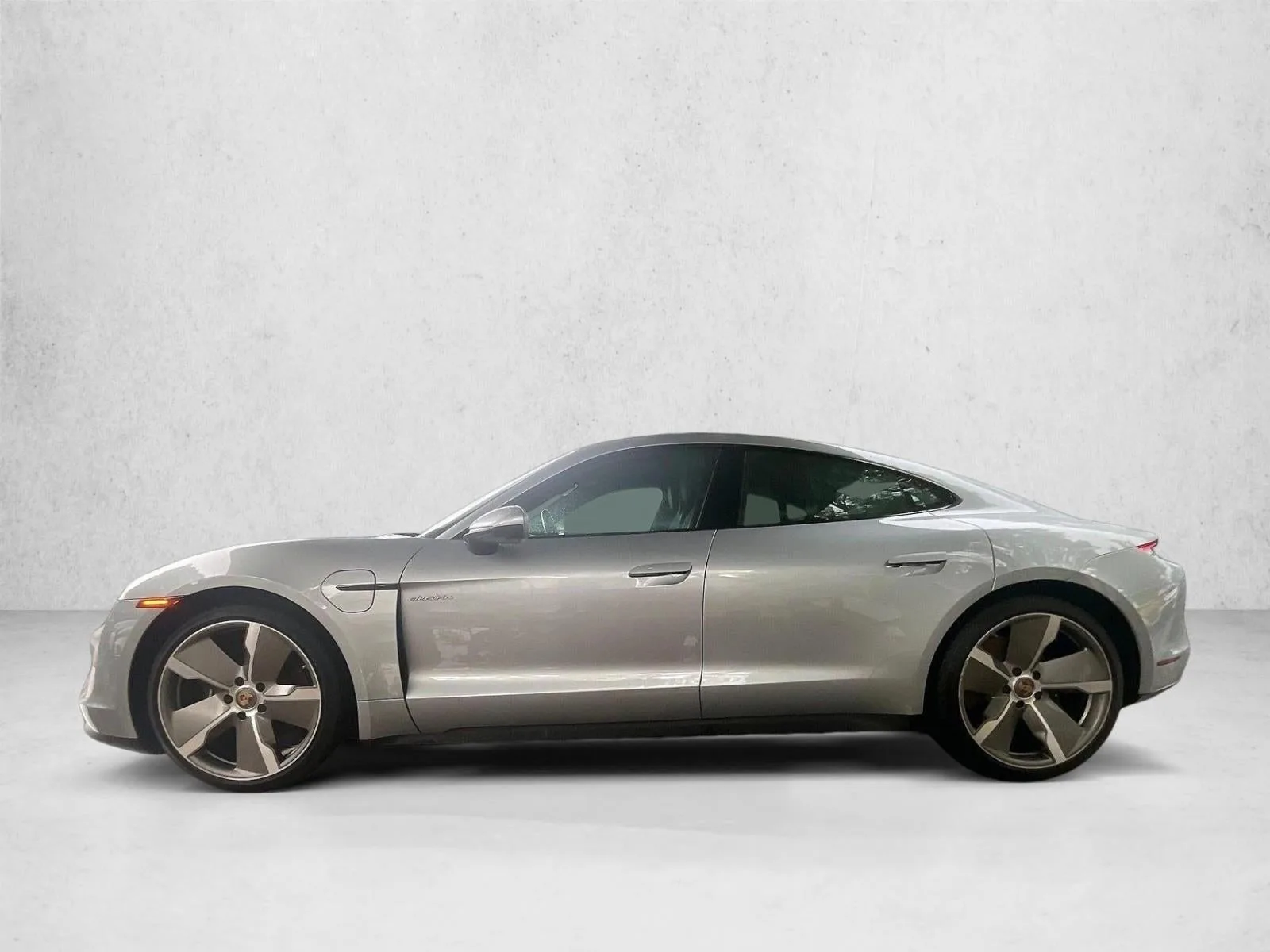2021 Porsche Taycan 4S photo 4