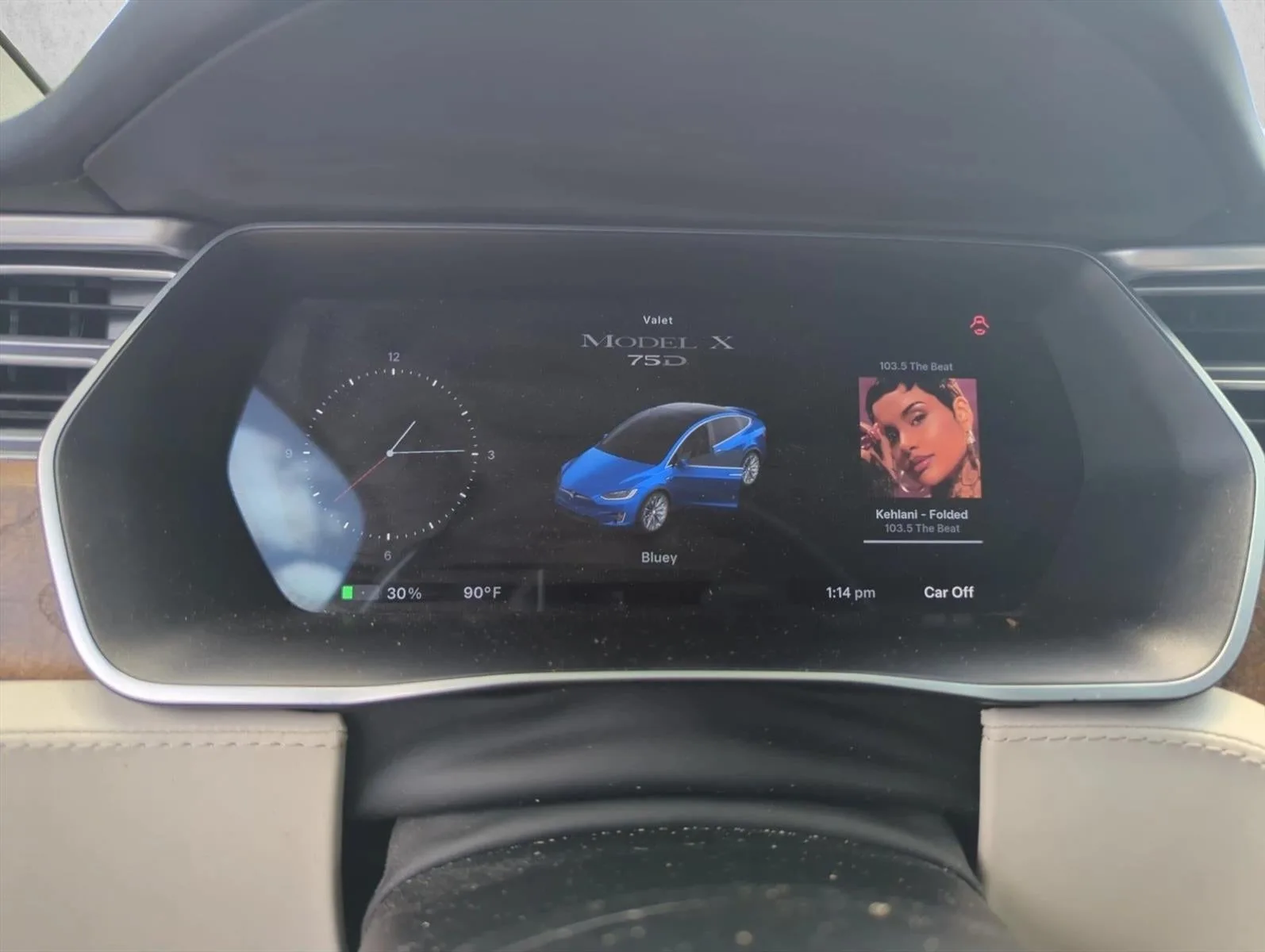 2018 Tesla Model X 75D AWD photo 10