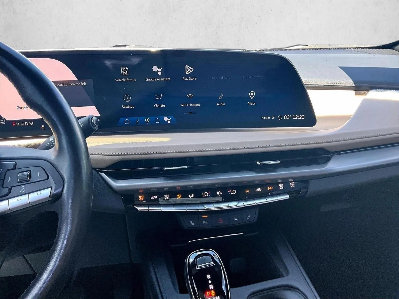2024 Cadillac XT4 Luxury photo 8