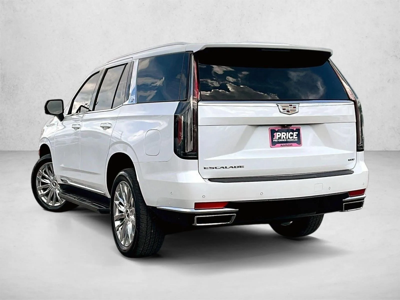 2024 Cadillac Escalade Premium Luxury photo 12