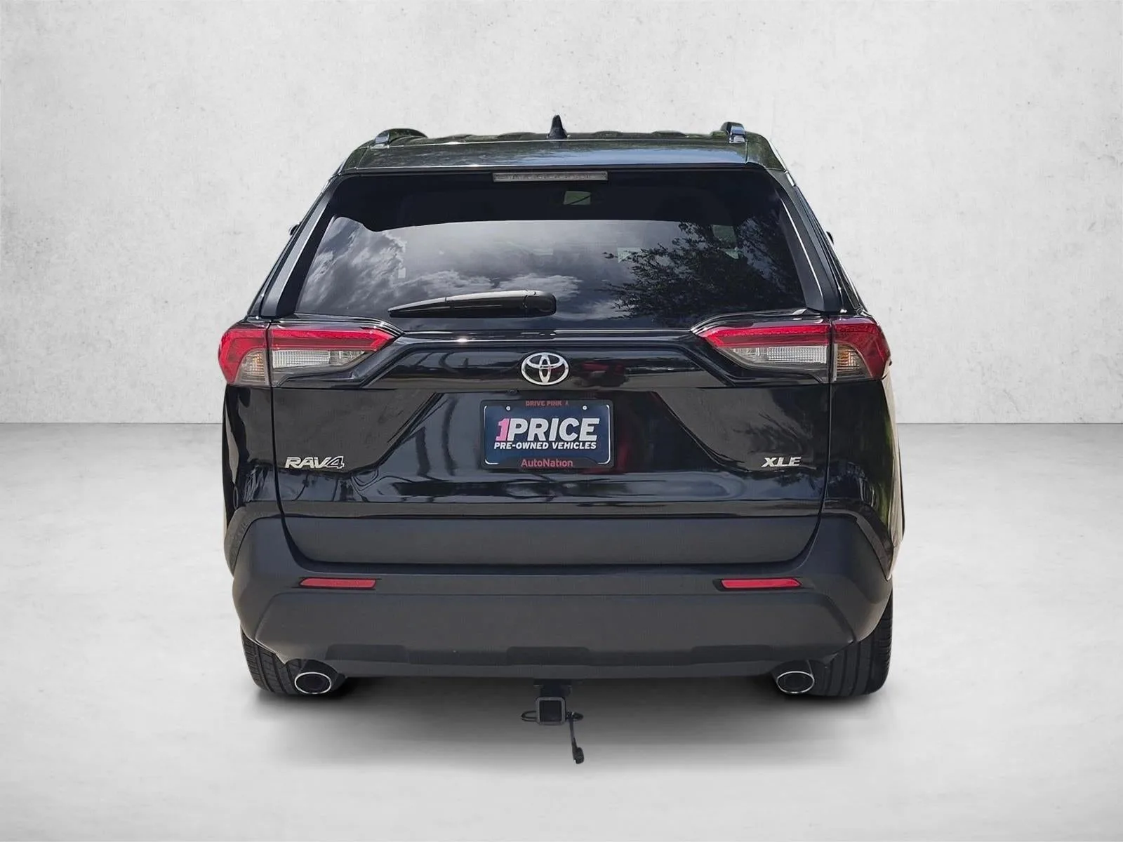 2022 Toyota RAV4 XLE Premium FWD (Natl) photo 7