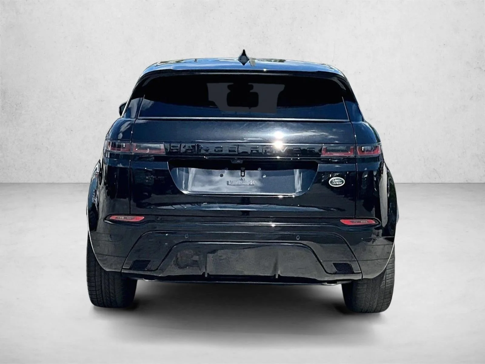 2023 Land Rover Range Rover Evoque R-Dynamic SE photo 4