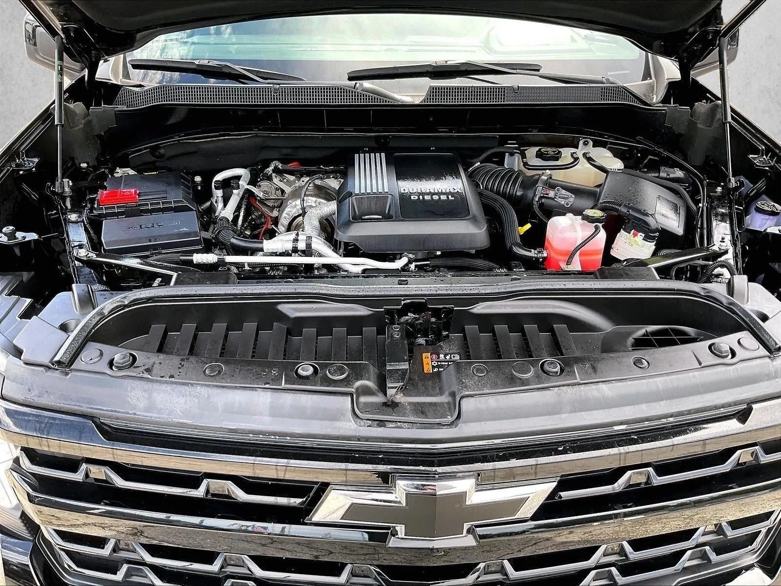 2025 Chevrolet Silverado 1500 RST photo 11