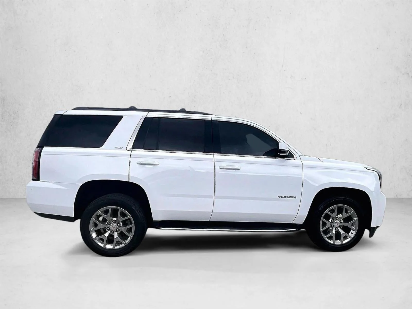 2020 GMC Yukon SLT Standard Edition photo 5