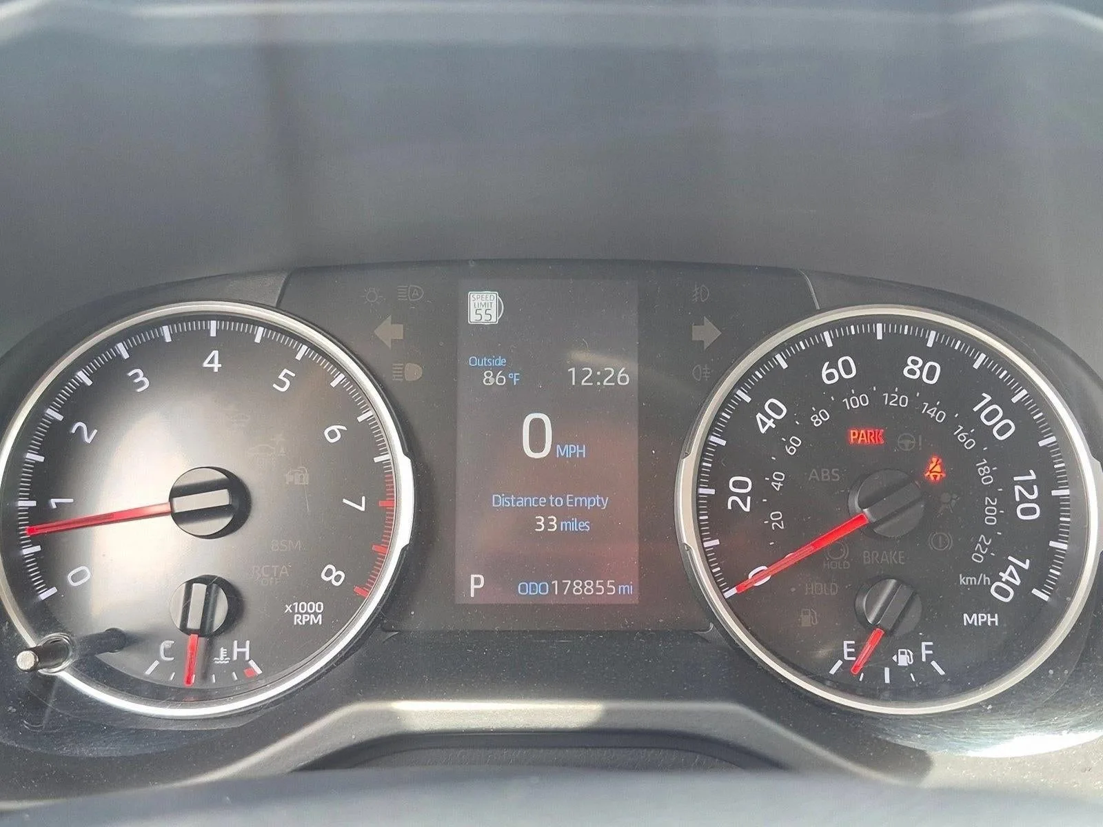 2022 Toyota RAV4 XLE Premium photo 11