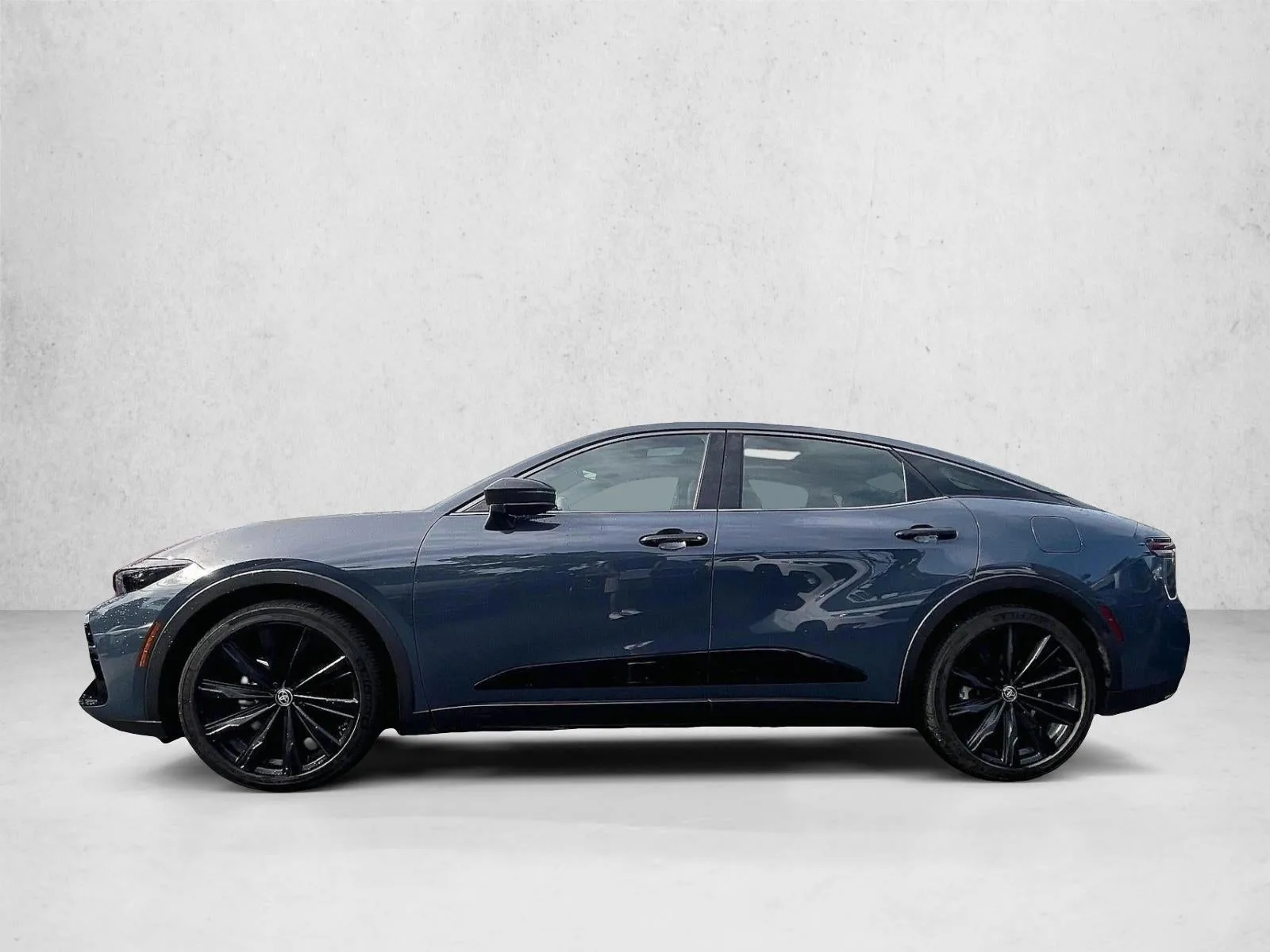 2025 Toyota Crown Nightshade Edition photo 6